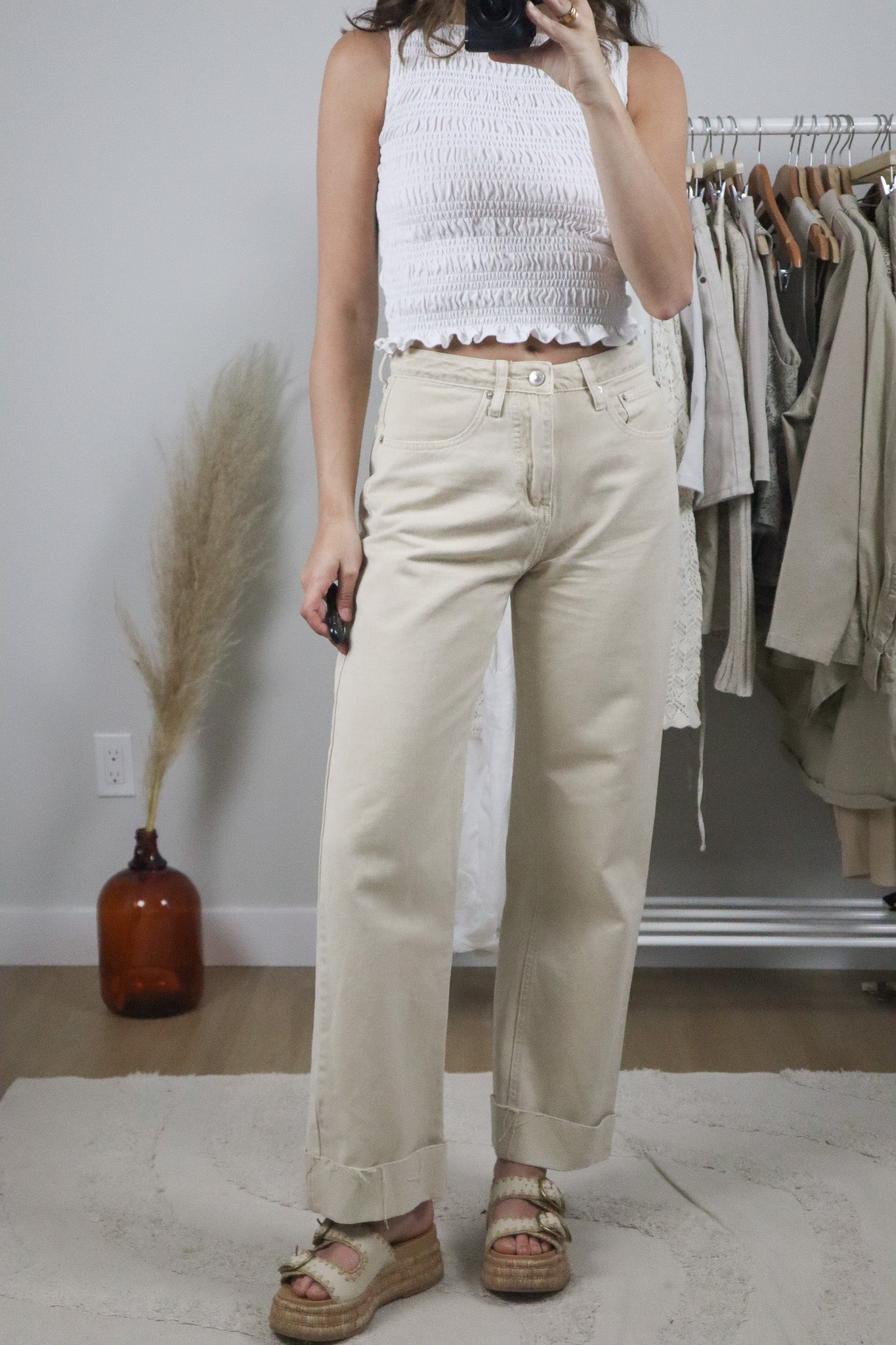 Modern x Cuffed Straight Leg Jeans (2/4)