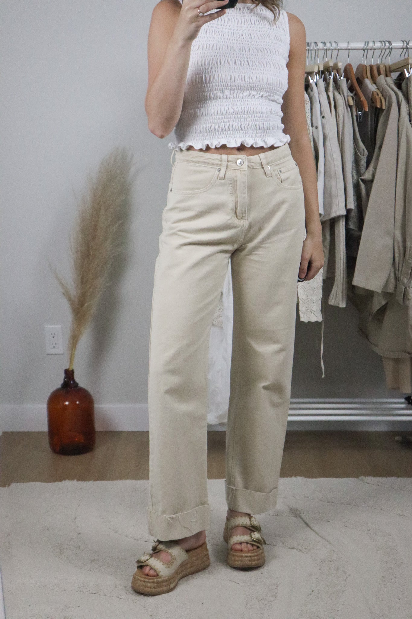 Modern x Cuffed Straight Leg Jeans (2/4)