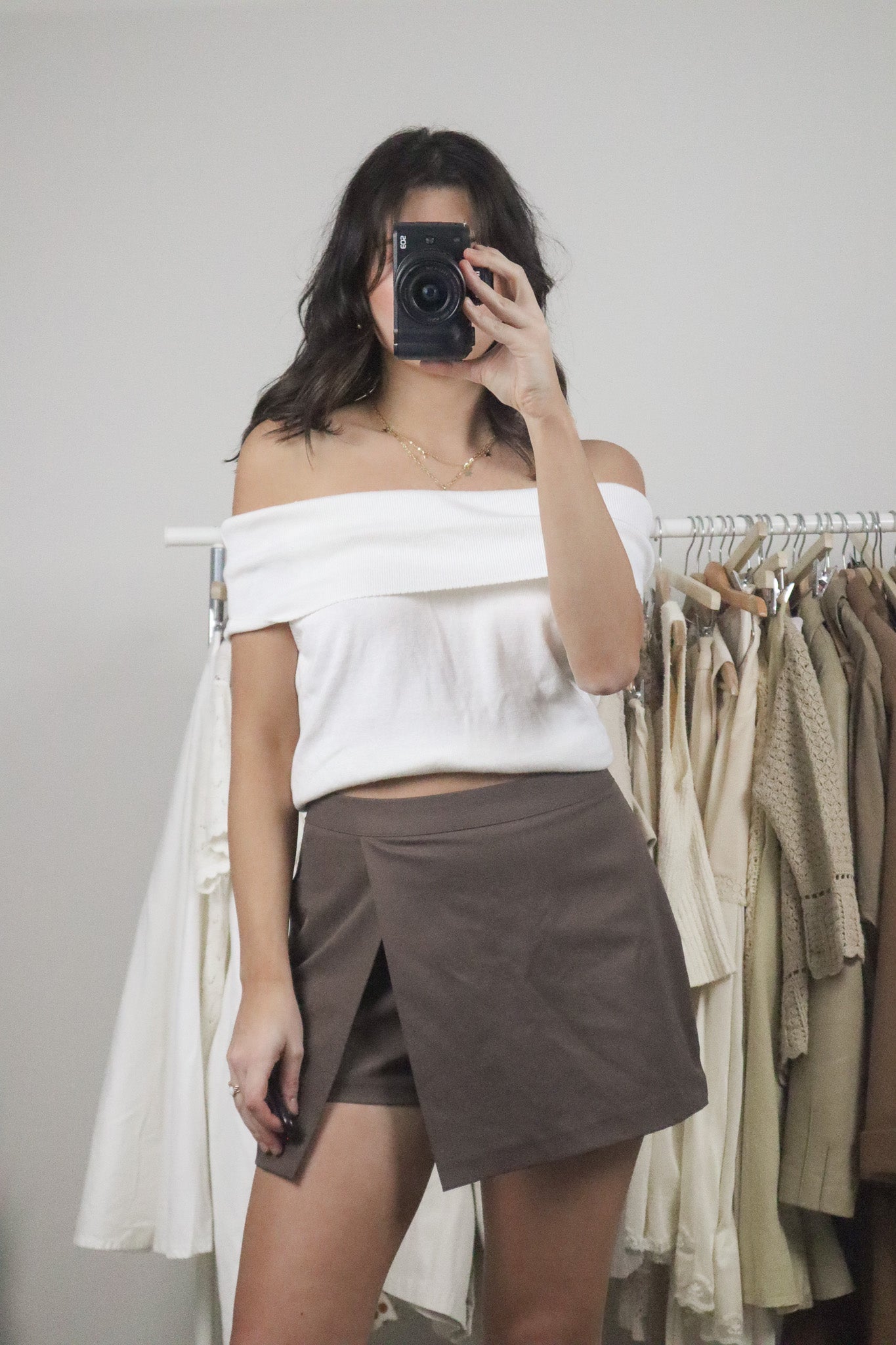 Vintage x Off-Shoulder Top (S/M)