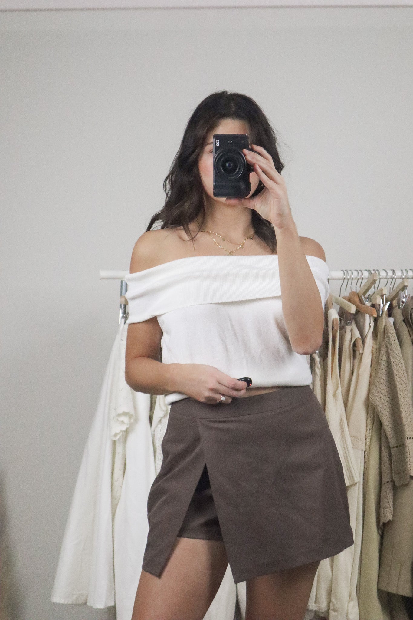 Vintage x Off-Shoulder Top (S/M)