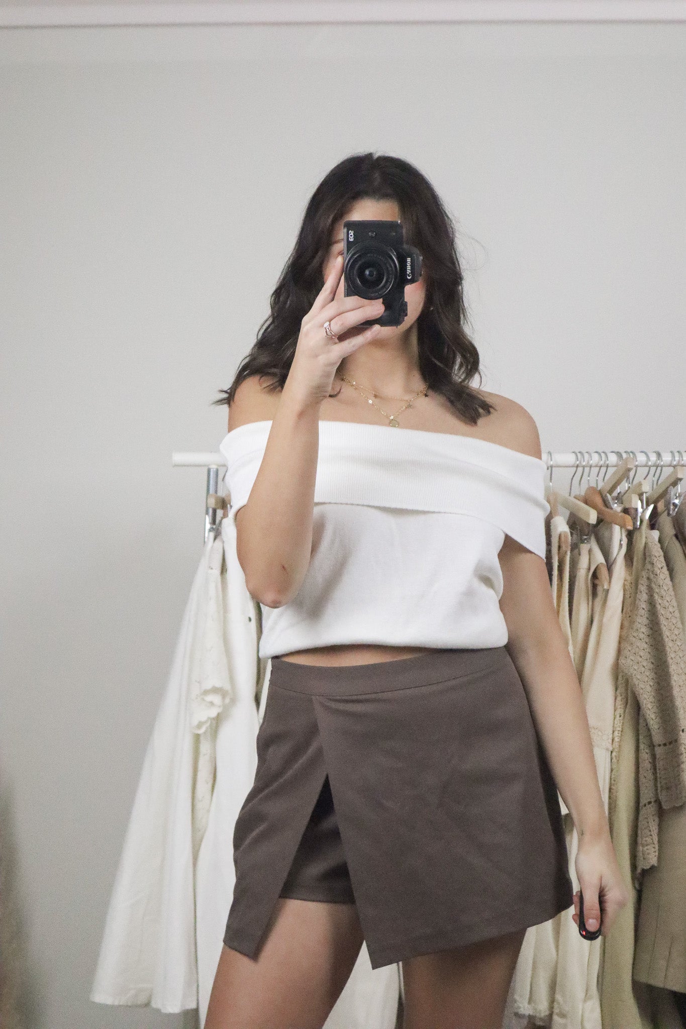 Vintage x Off-Shoulder Top (S/M)