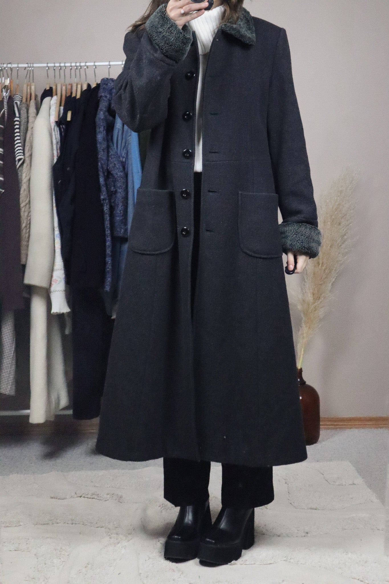 Vintage x Wool Faux Fur Coat (4-10)