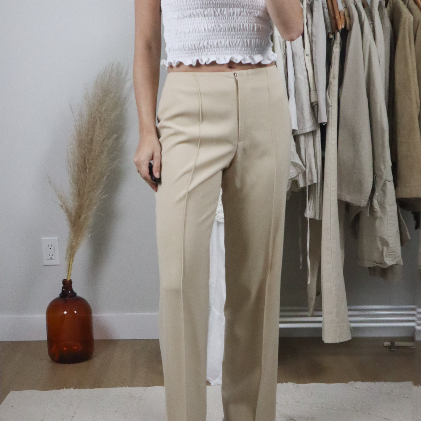 Vintage x Midrise Wool Pleated Pants (4)