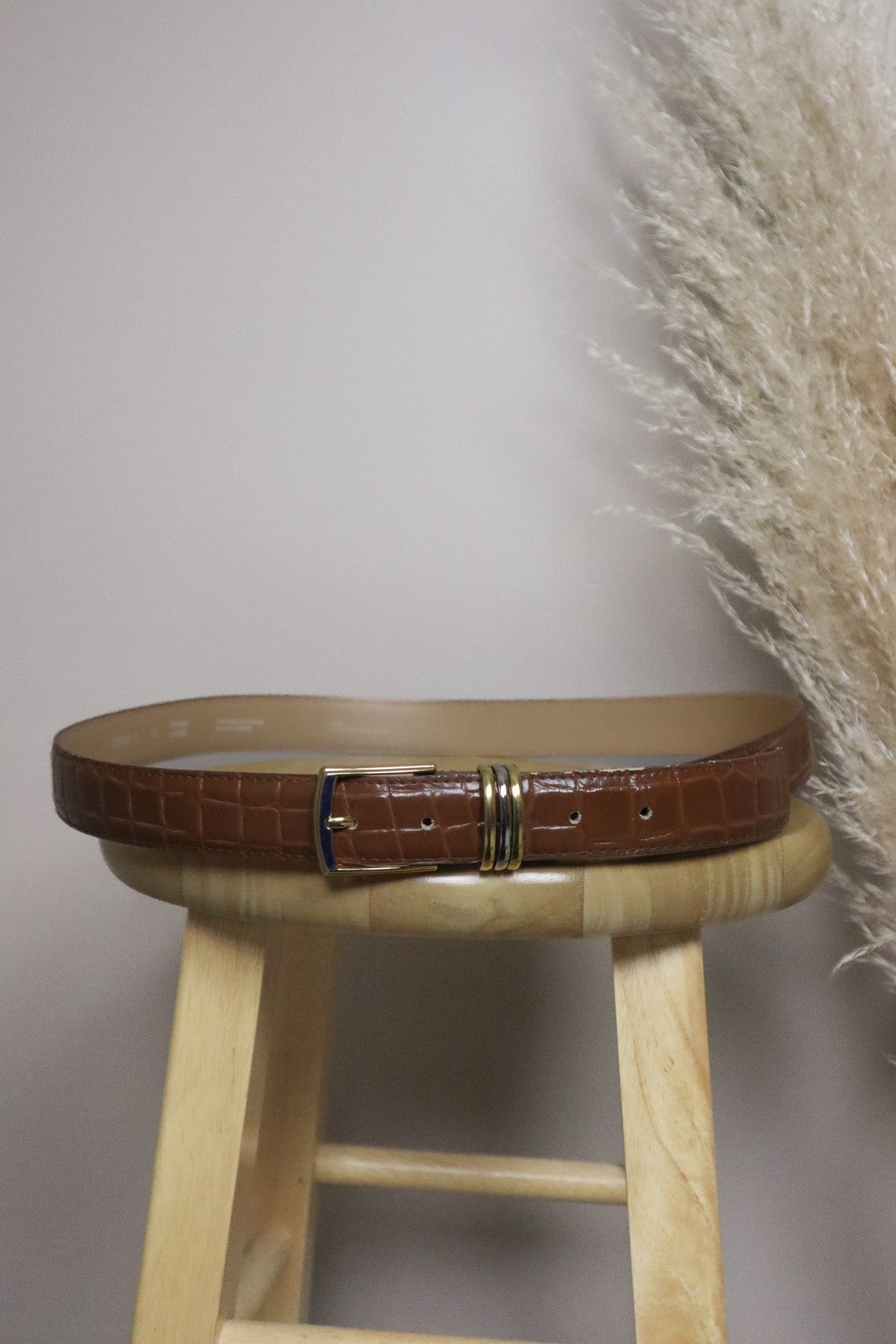 Made in Canada x Vintage x Faux Leather Belt (L/XL)