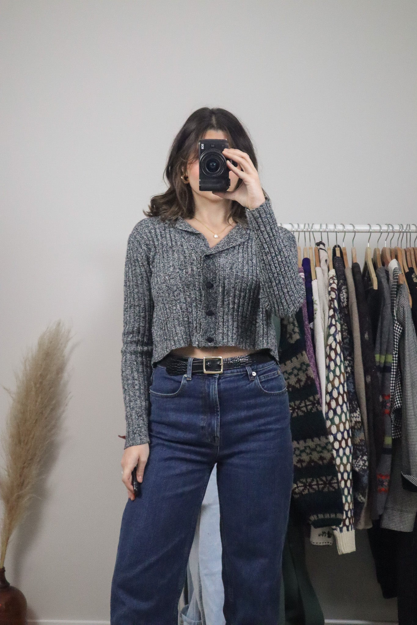 Made in Canada x Vintage x Cropped Button Up Sweater (S/M)