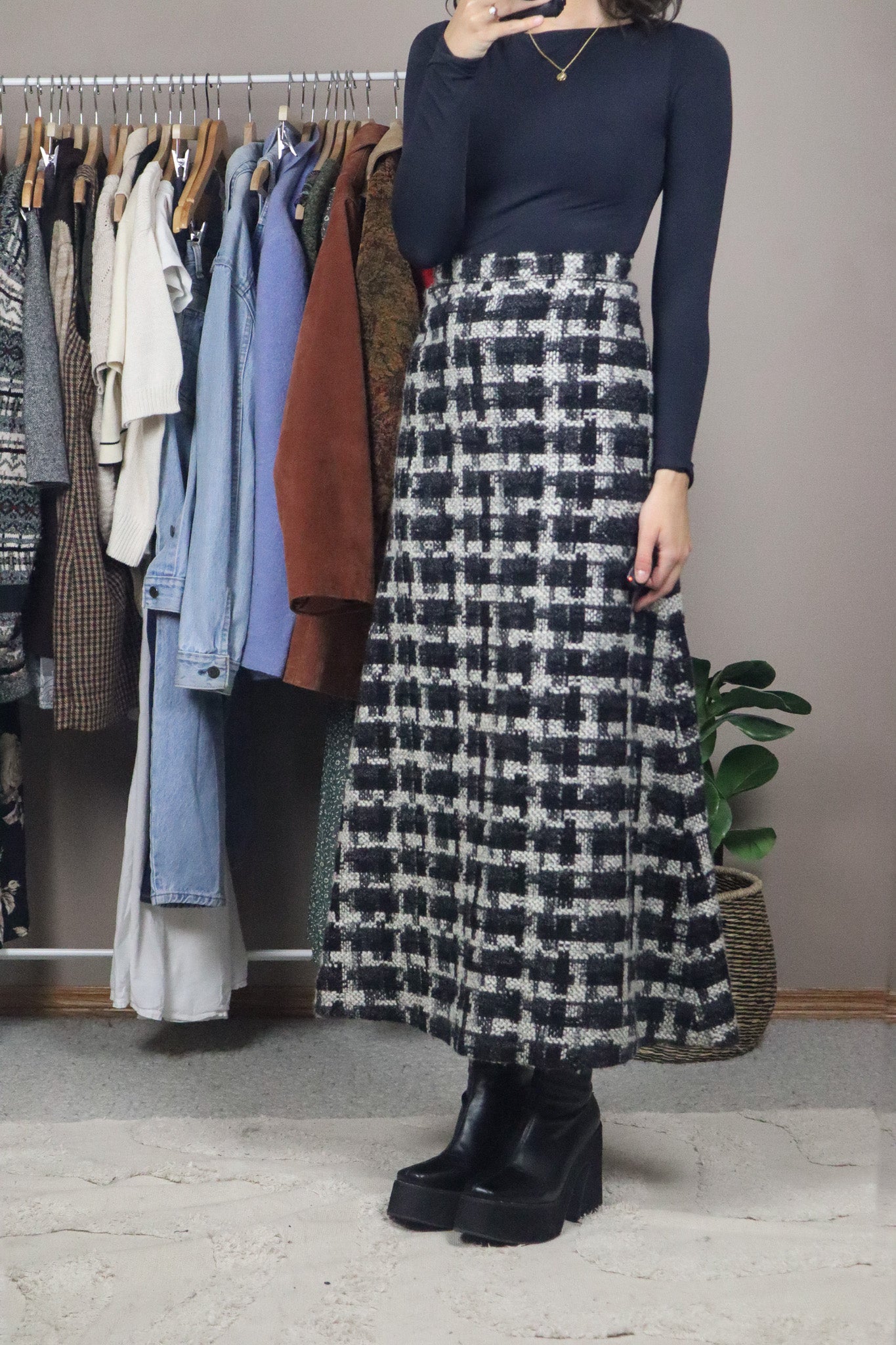 1970s x Vintage x Wool Maxi Skirt (XXS/XS)
