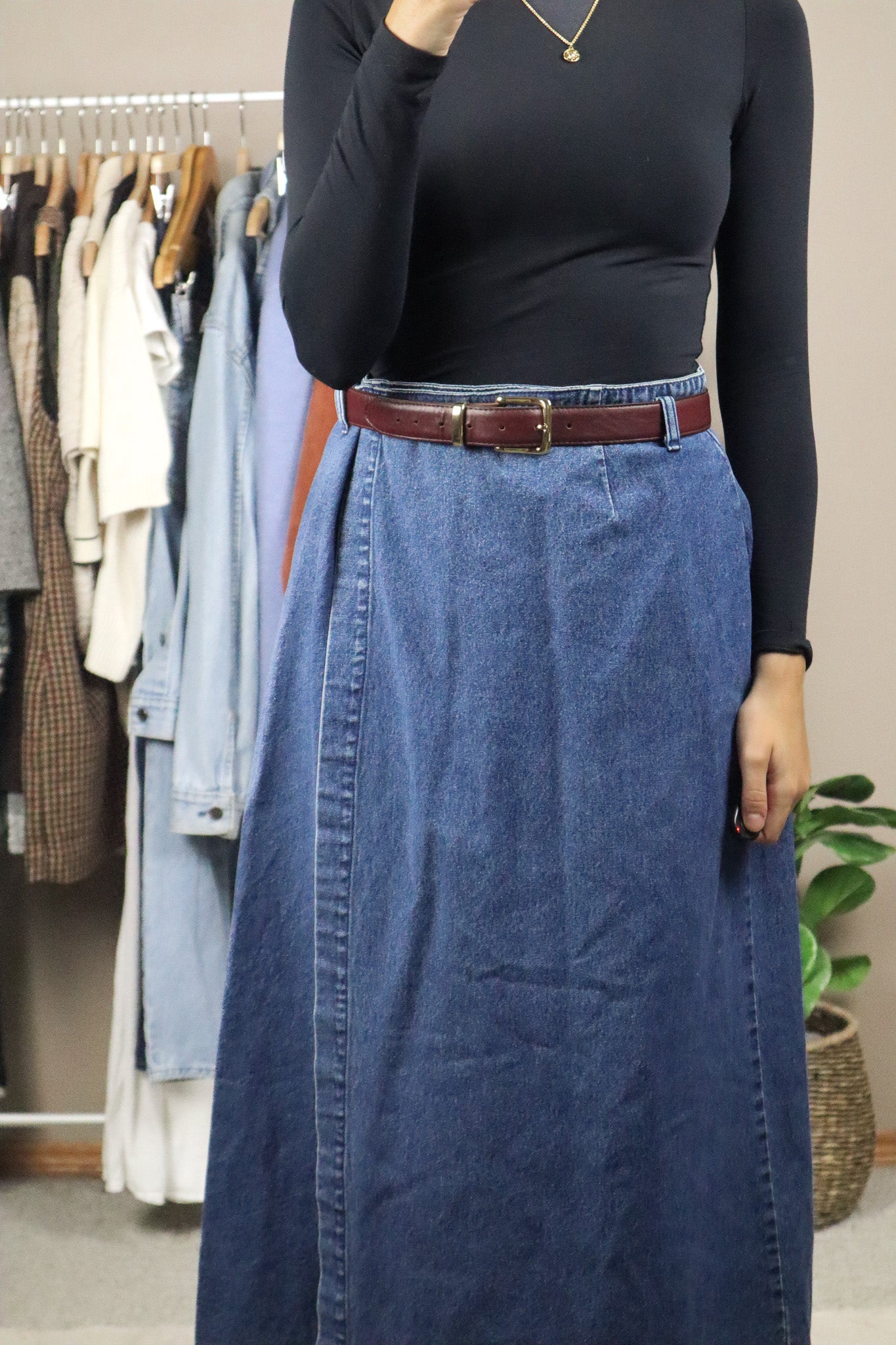 Vintage x Leather Belt (S/M)
