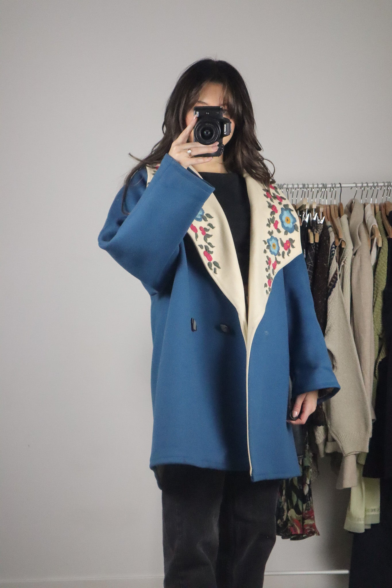 Handmade x Wool Embroidered Coat (L)