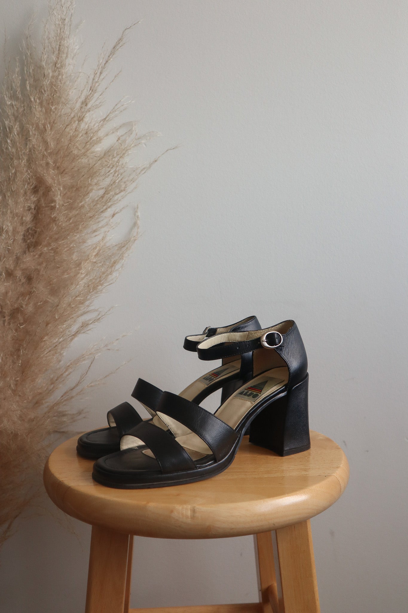 Vintage x Leather Heels (6)