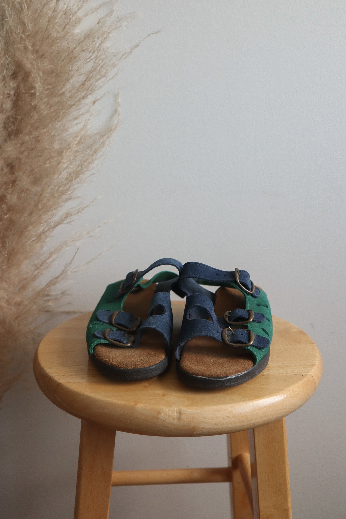 Made in Italy x Vintage x Tow-Toned Suede Sandals (7.5/8)