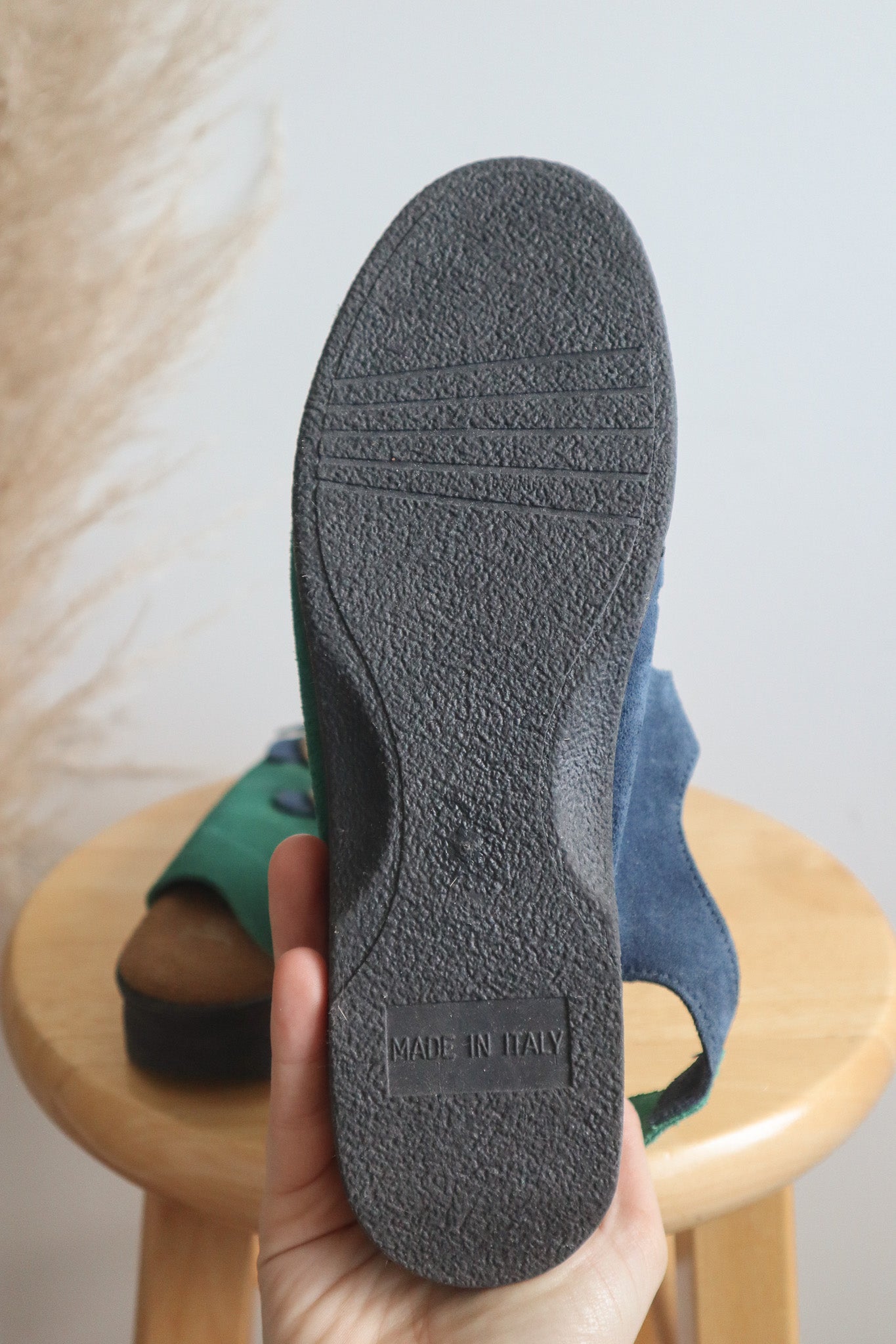 Made in Italy x Vintage x Tow-Toned Suede Sandals (7.5/8)