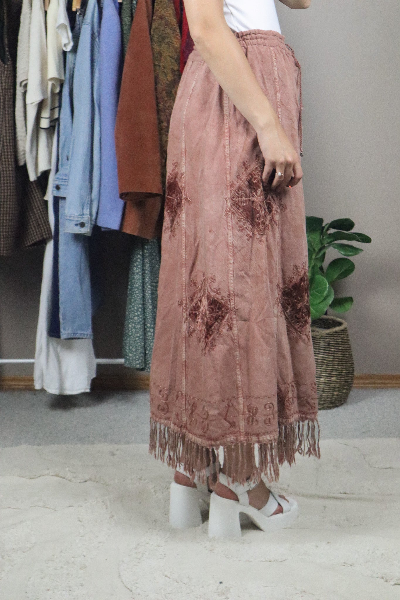 Vintage x Embroidered Fringe Maxi Skirt (M/L)
