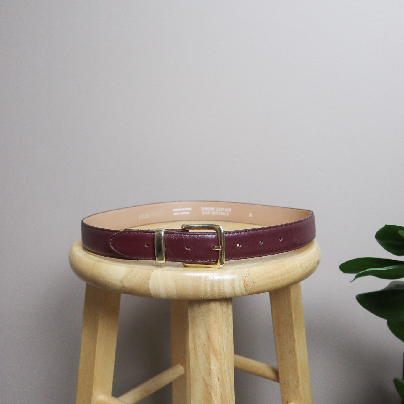 Vintage x Leather Belt (S/M)