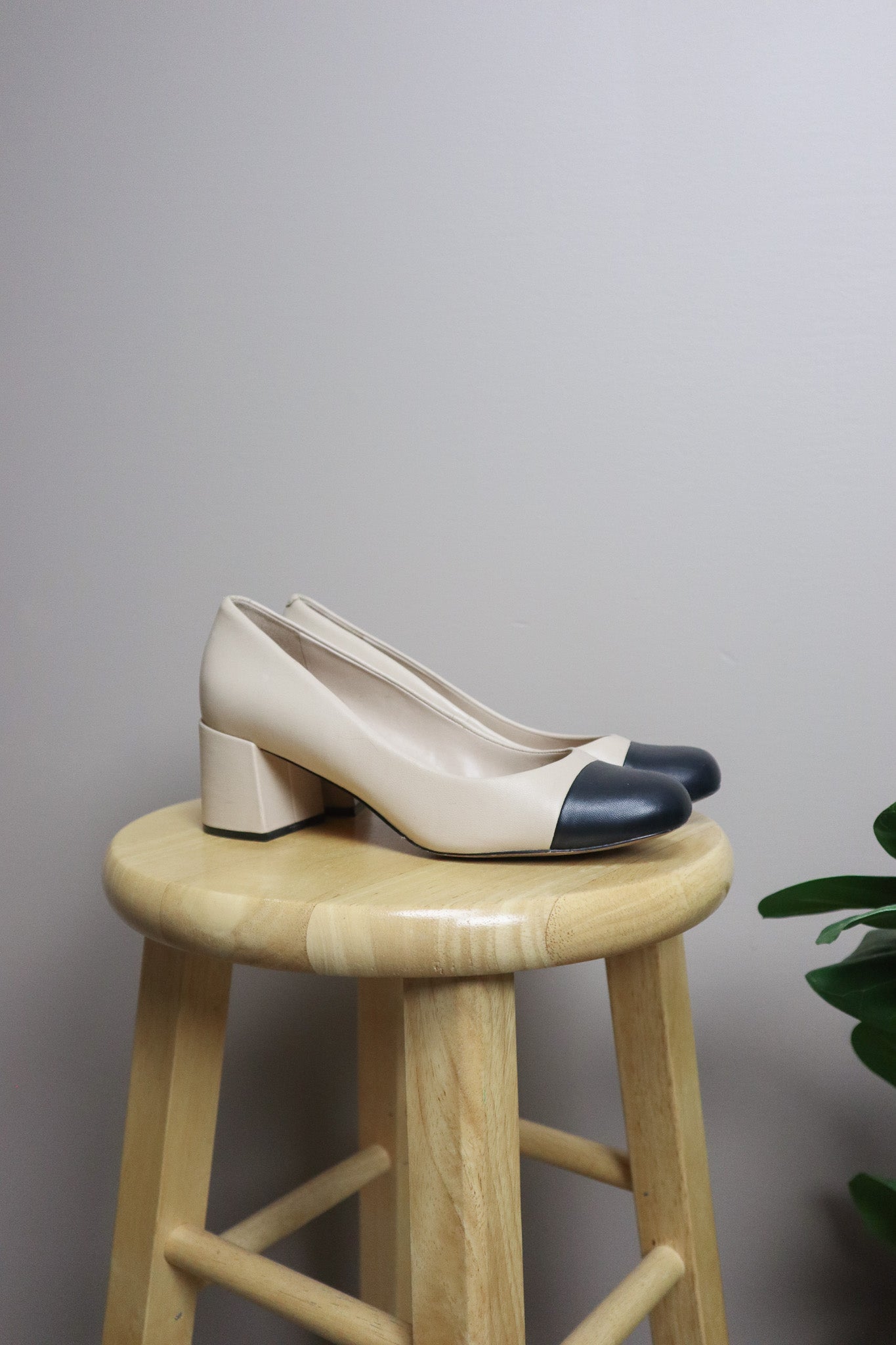 Leather x Heels (6.5)
