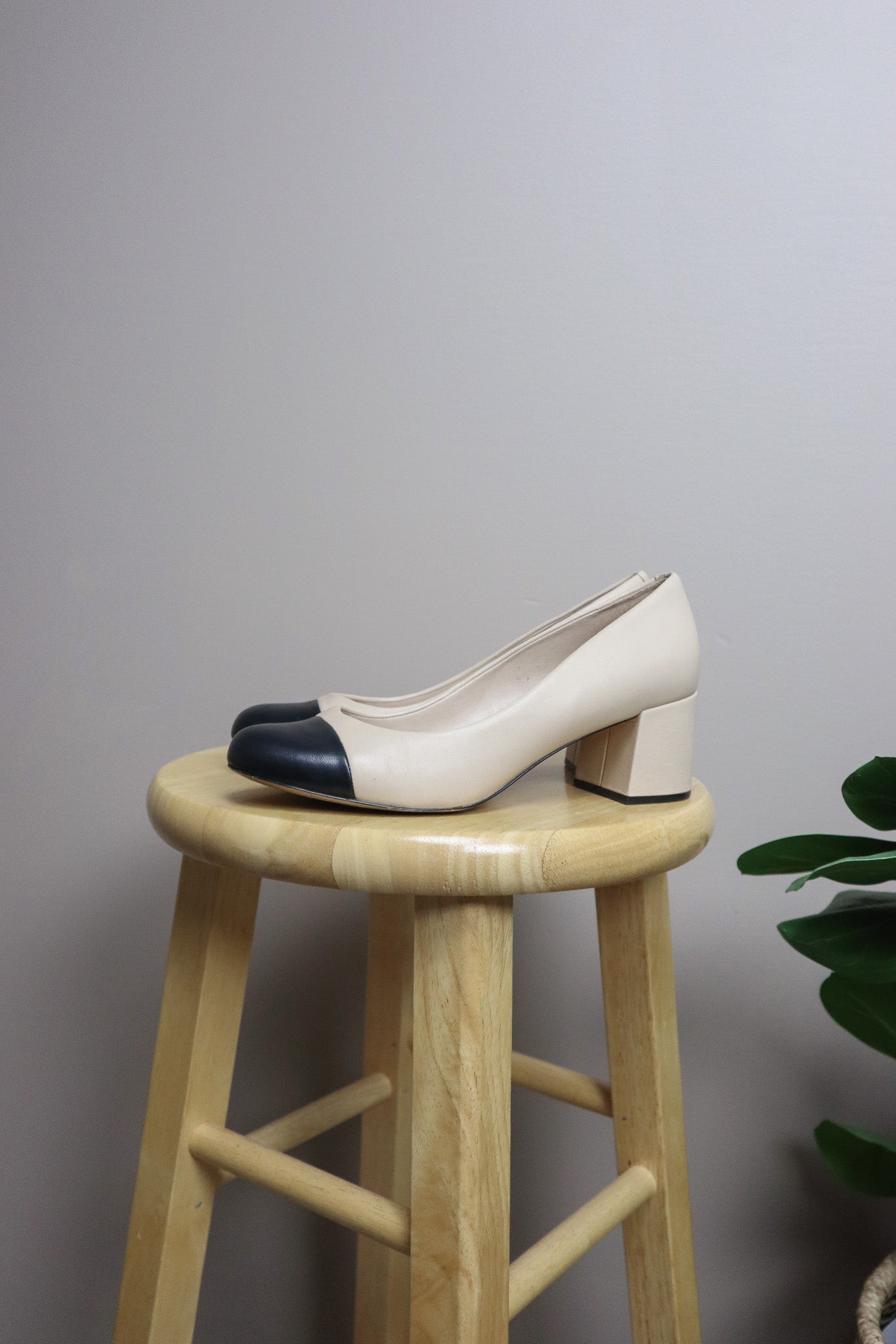 Leather x Heels (6.5)