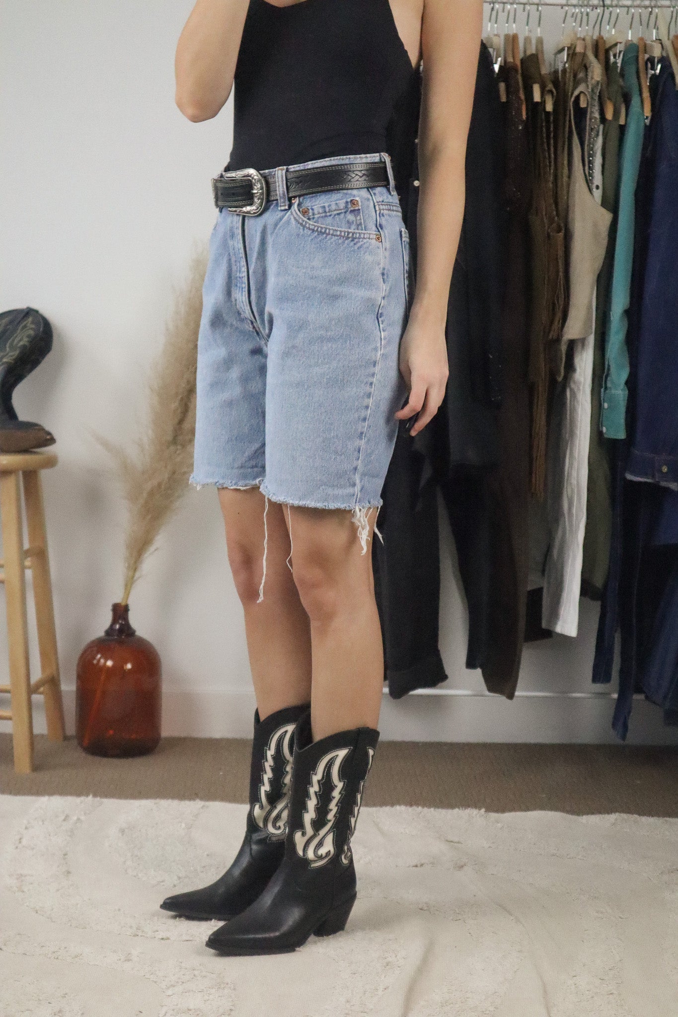 Made in Canada x Vintage x Levi's 512 Cut Off Shorts (6/8)