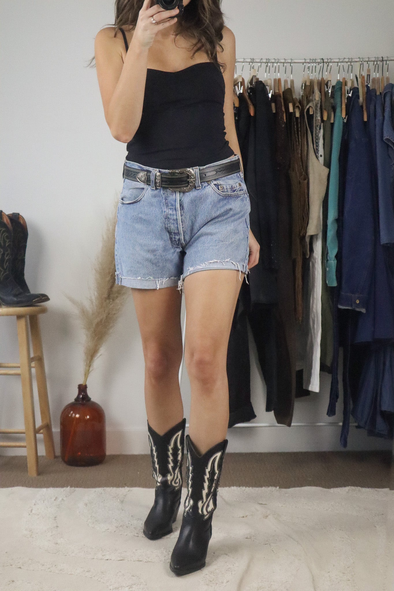 Made in UK x Vintage x Levi's 501 Cut Off Shorts (8)