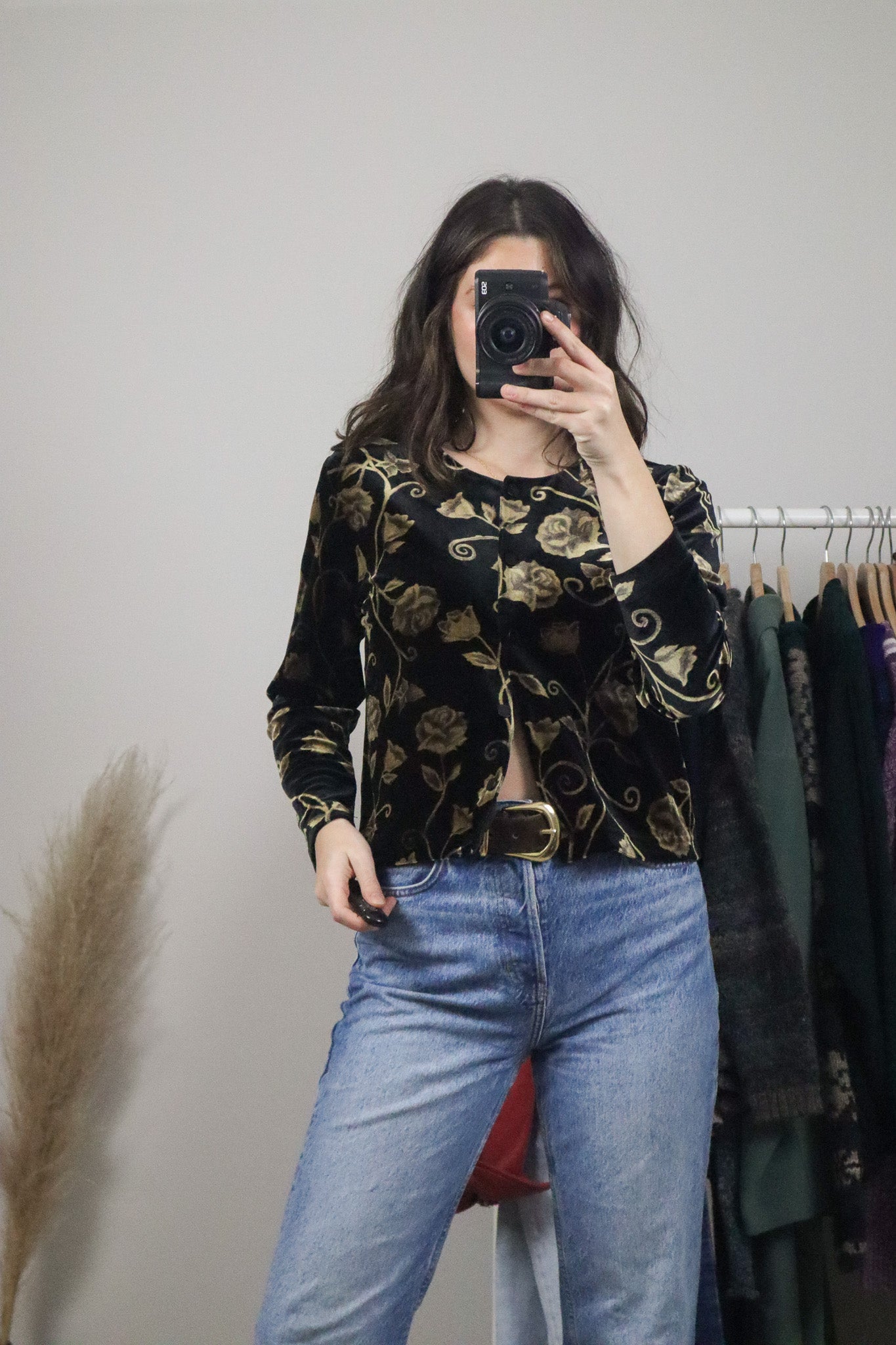 Made in Canada x Vintage x Velvet Patterned Button Up (S)