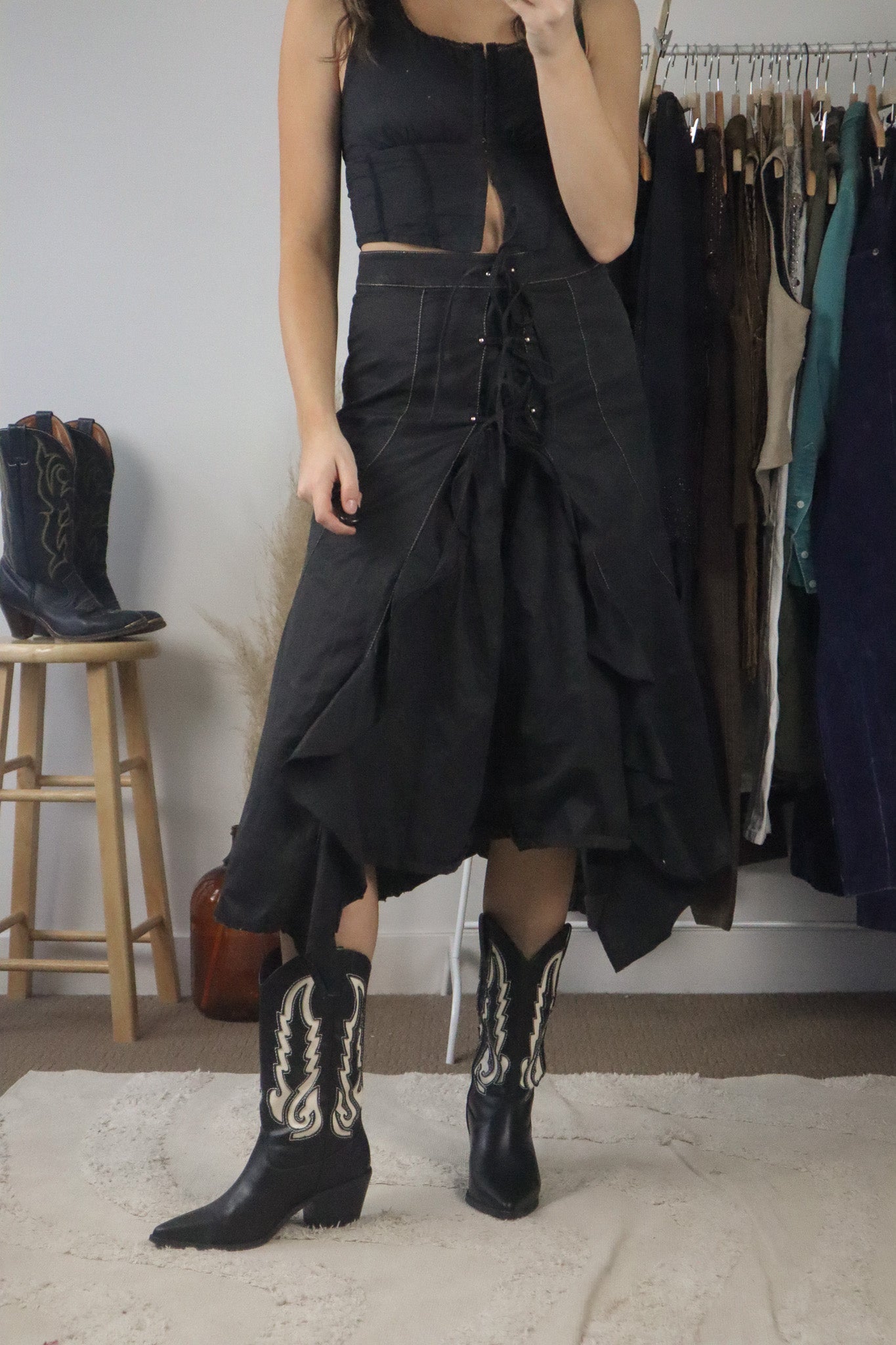 Vintage x Ruffle Midi Skirt (4)