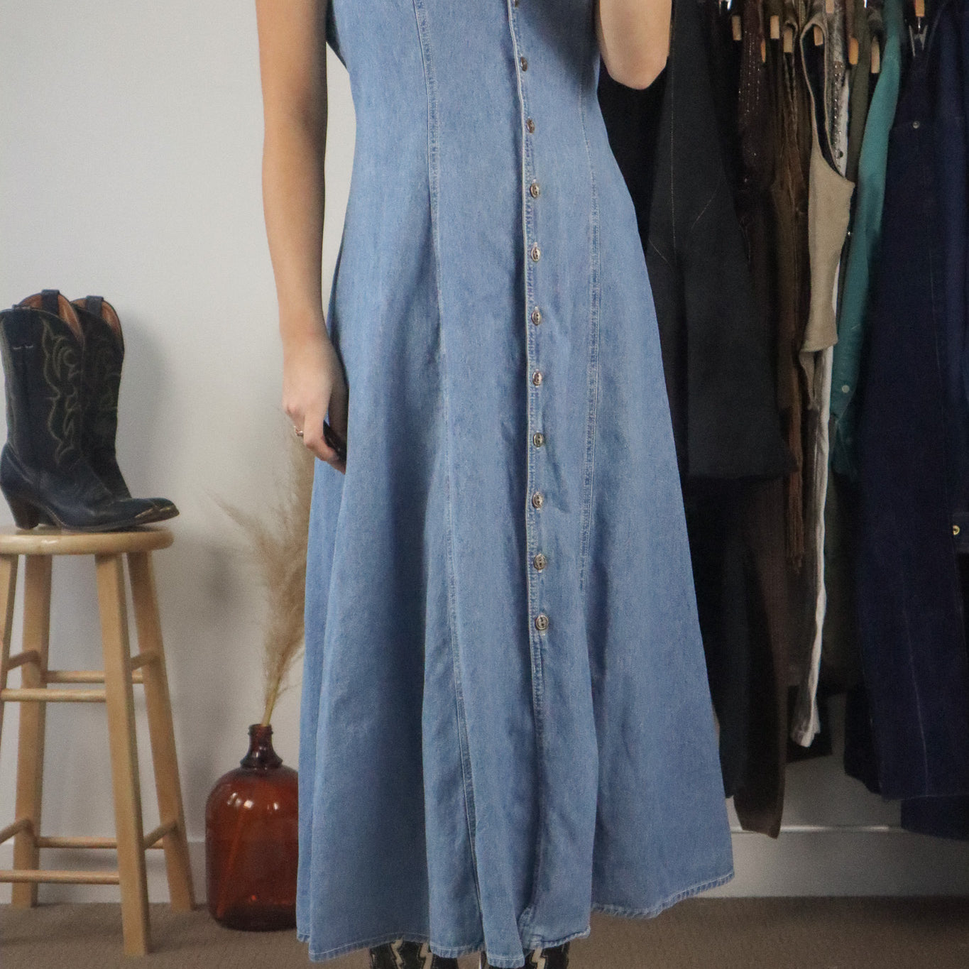 Made in Canada x Vintage x Denim Button Dress (M)
