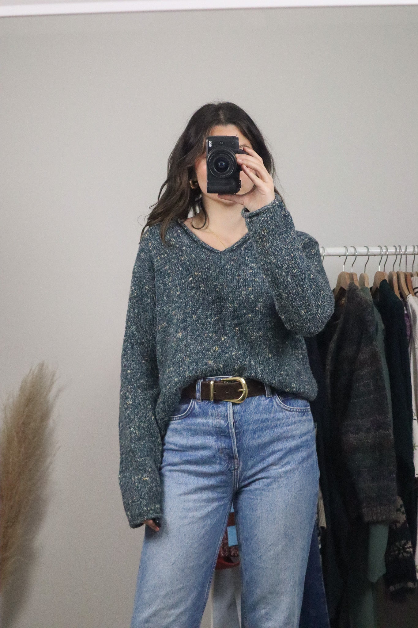 Vintage x Wool Blend Speckeld V-Neck Sweater (M)