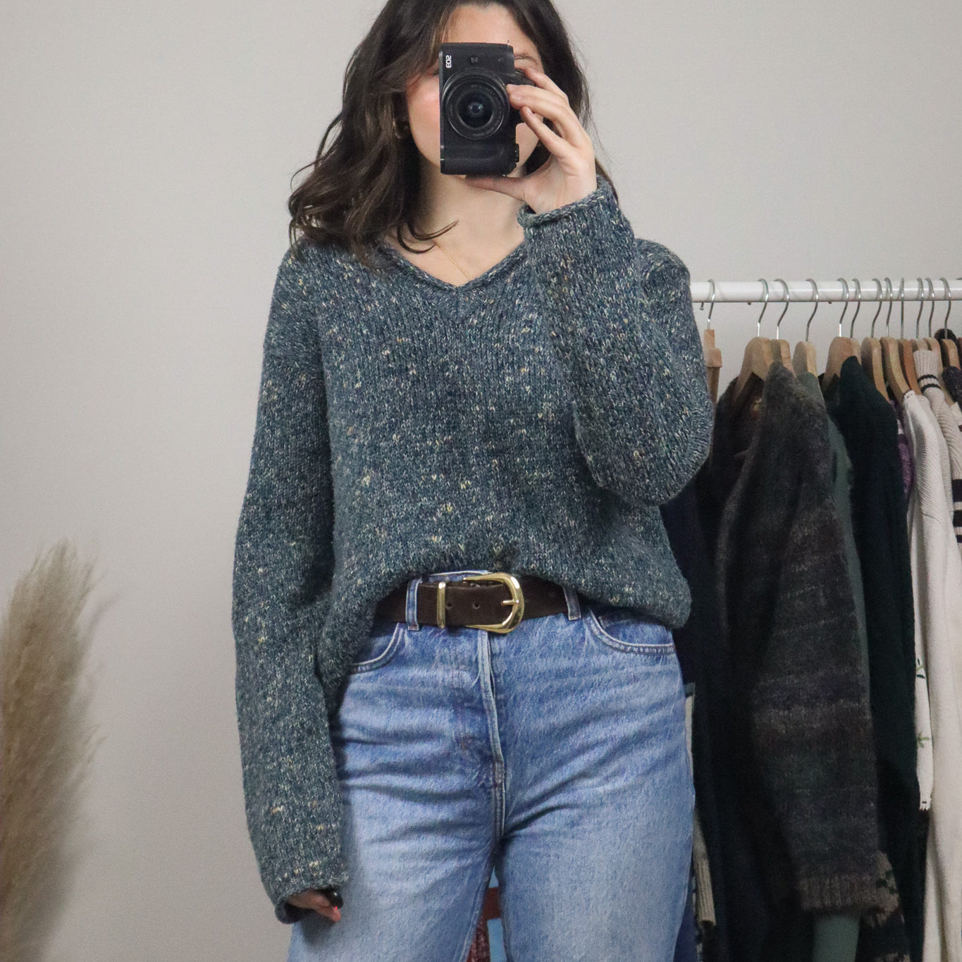 Vintage x Wool Blend Speckeld V-Neck Sweater (M)