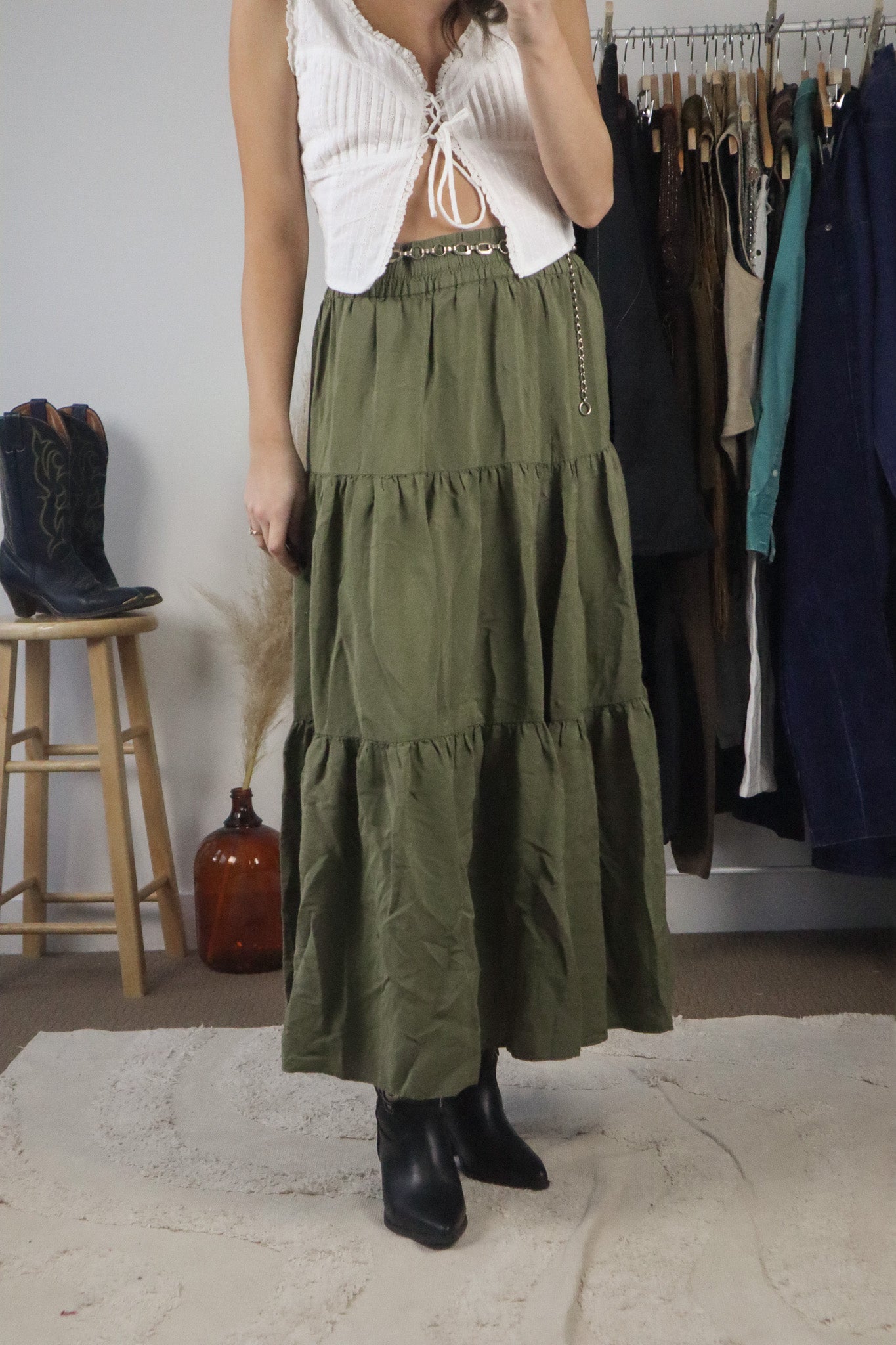 Modern x Tiered Maxi Skirt (L/XL)