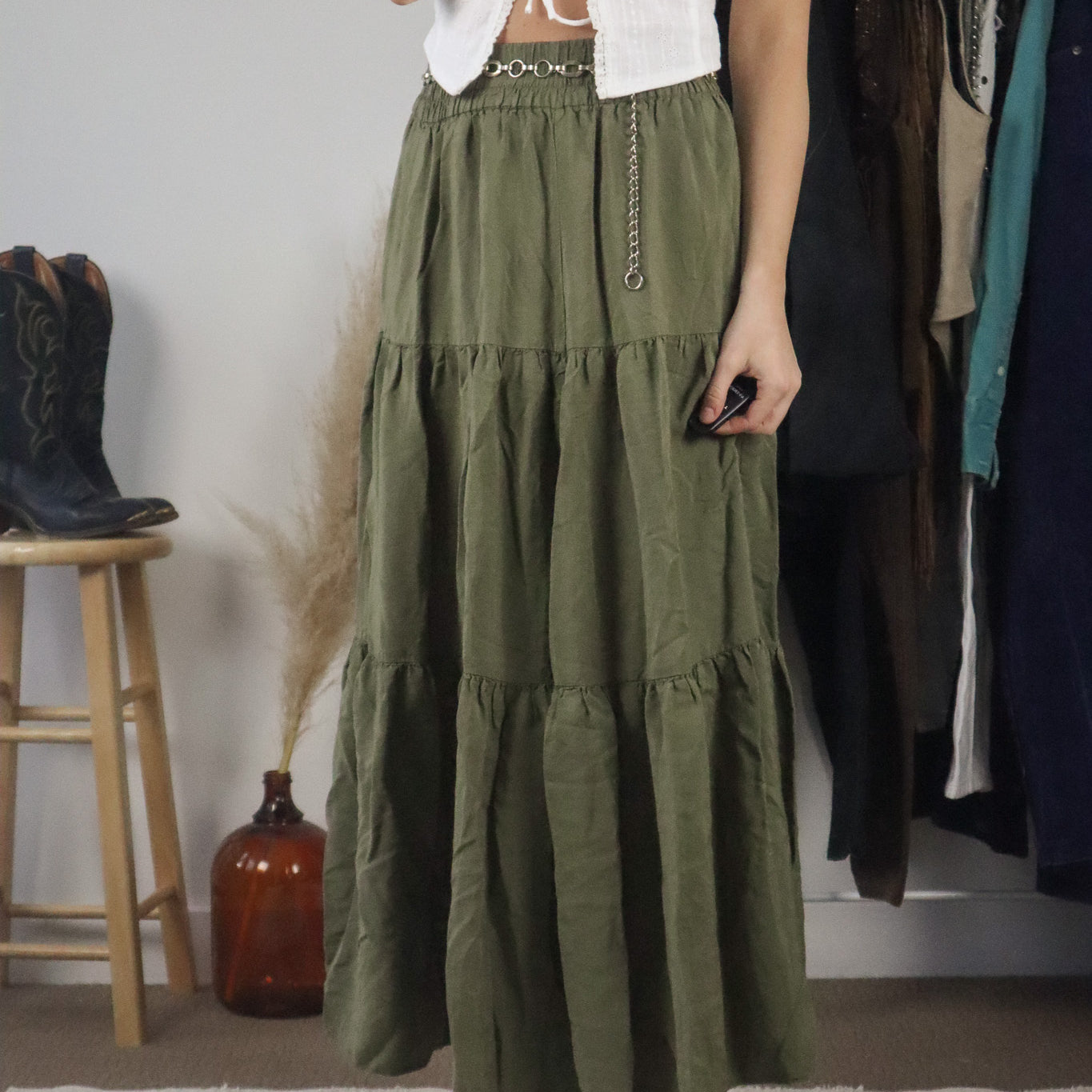Modern x Tiered Maxi Skirt (L/XL)