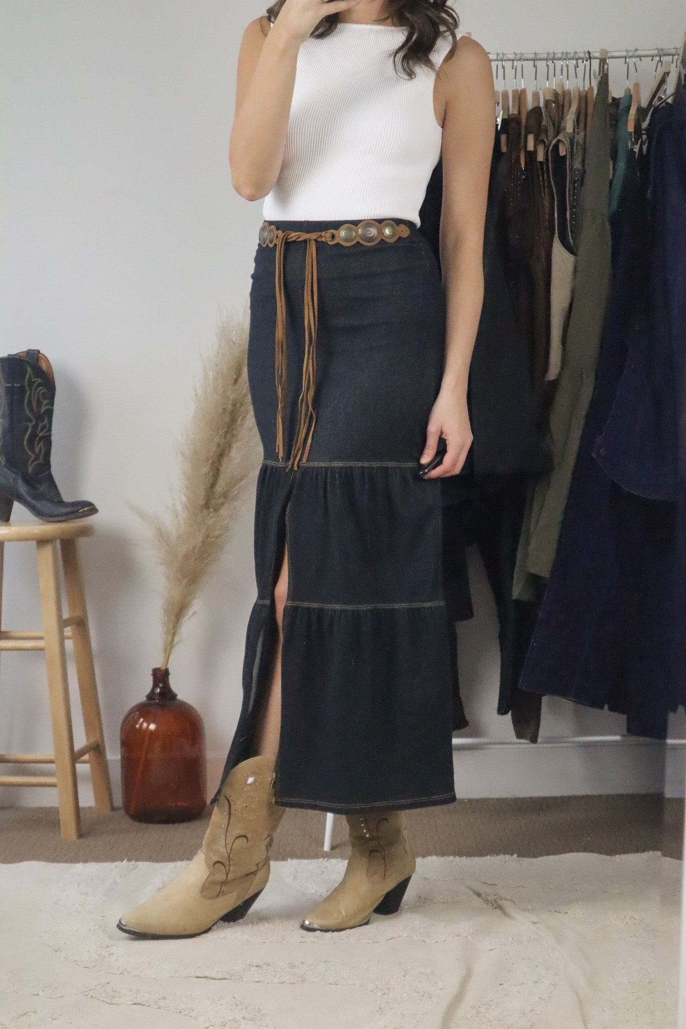 Made in USA x Vintage x Denim Belted Skirt (XS)
