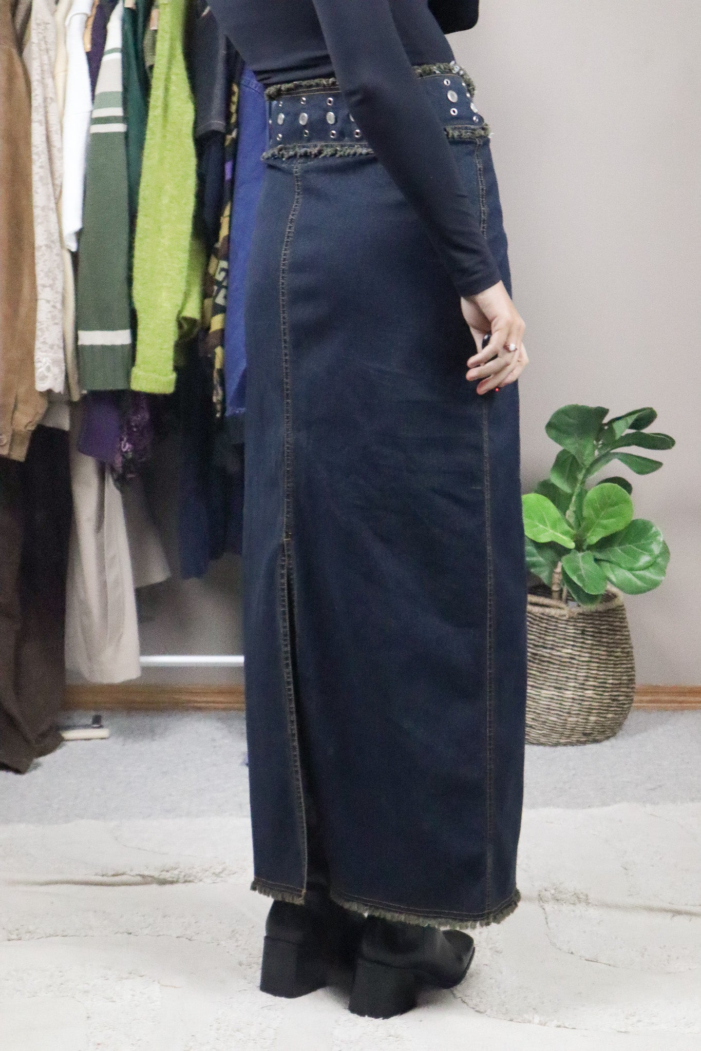 Vintage x Denim Belted Skirt (31)
