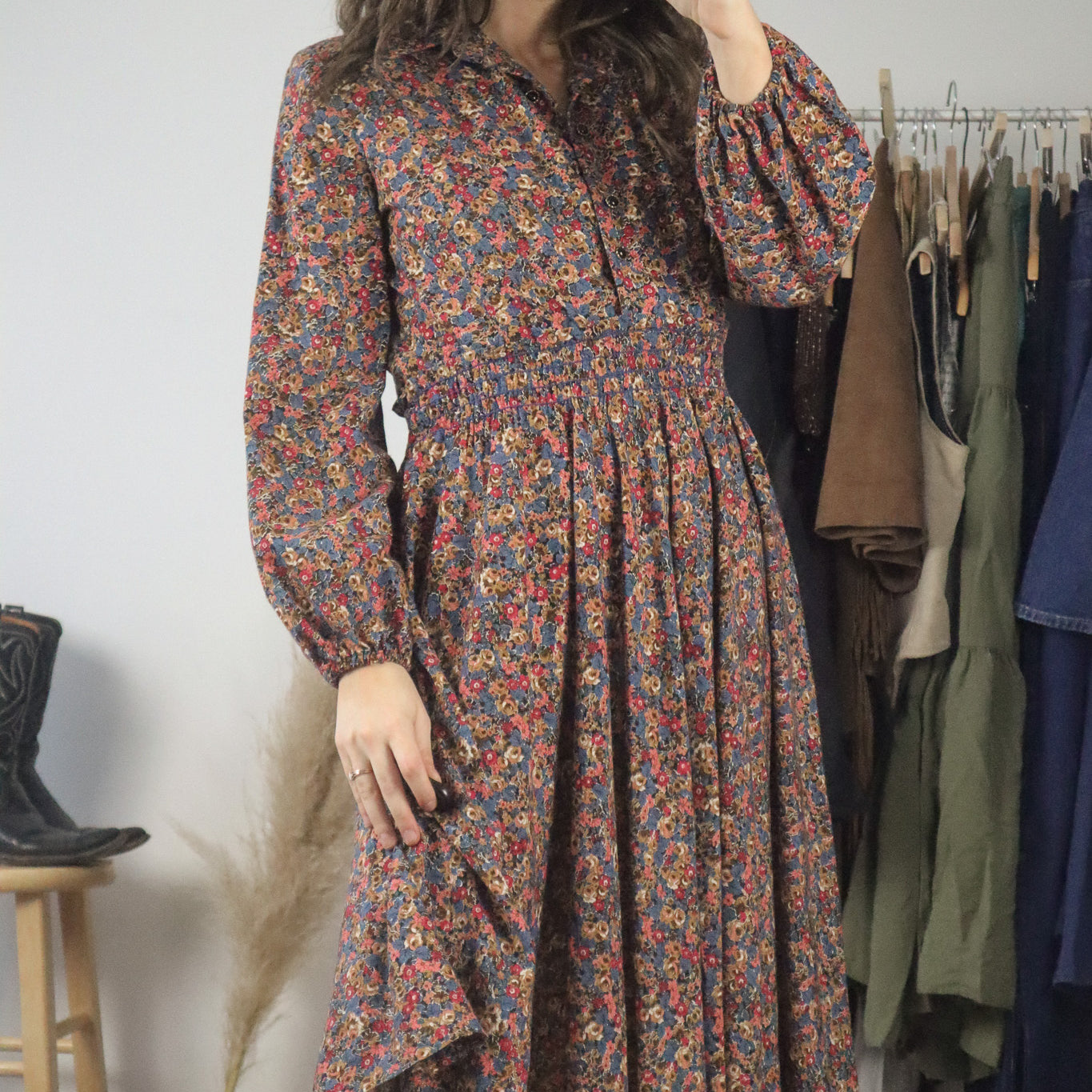 Made in Canada x Vintage x Floral Midi Dress (M)