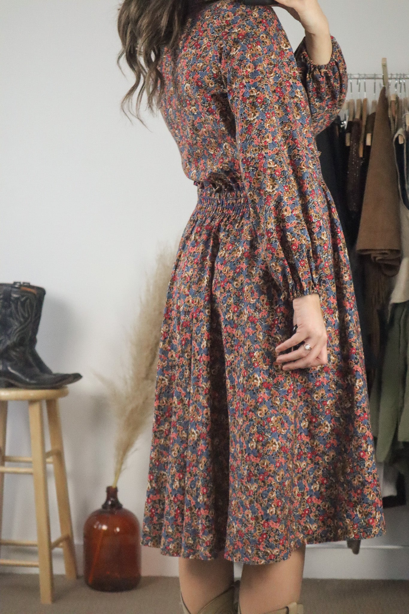 Made in Canada x Vintage x Floral Midi Dress (M)