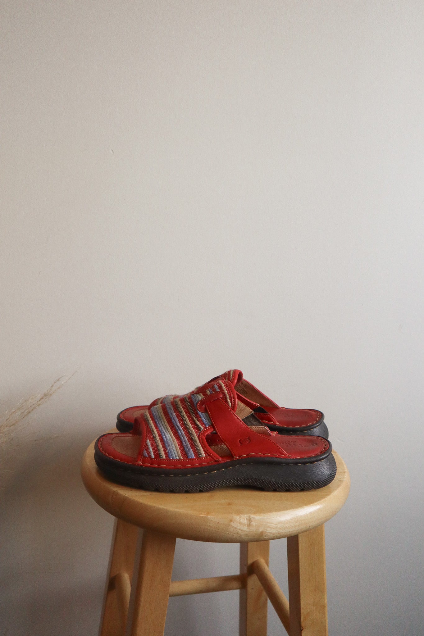 Vintage x Leather/Fabric Slides (6/6.5)