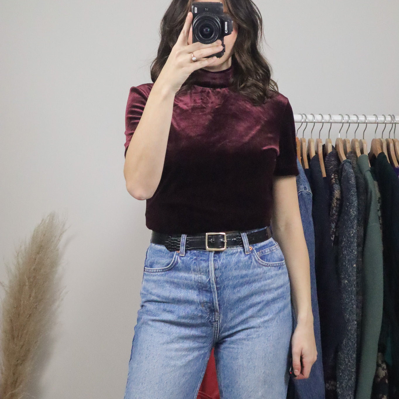 Made in Canada x Vintage x Velvet Mock-Neck (S/M)