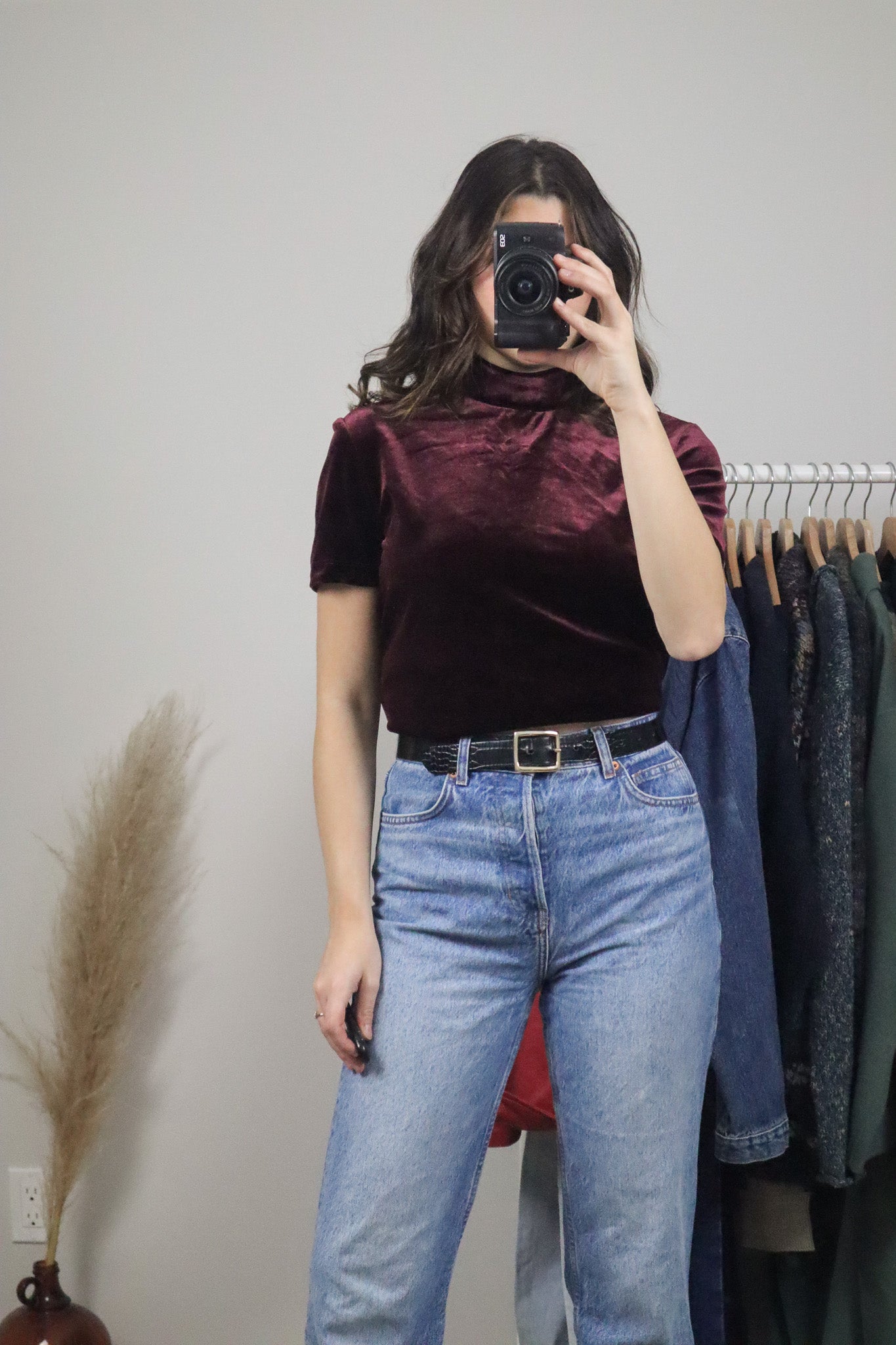 Made in Canada x Vintage x Velvet Mock-Neck (S/M)