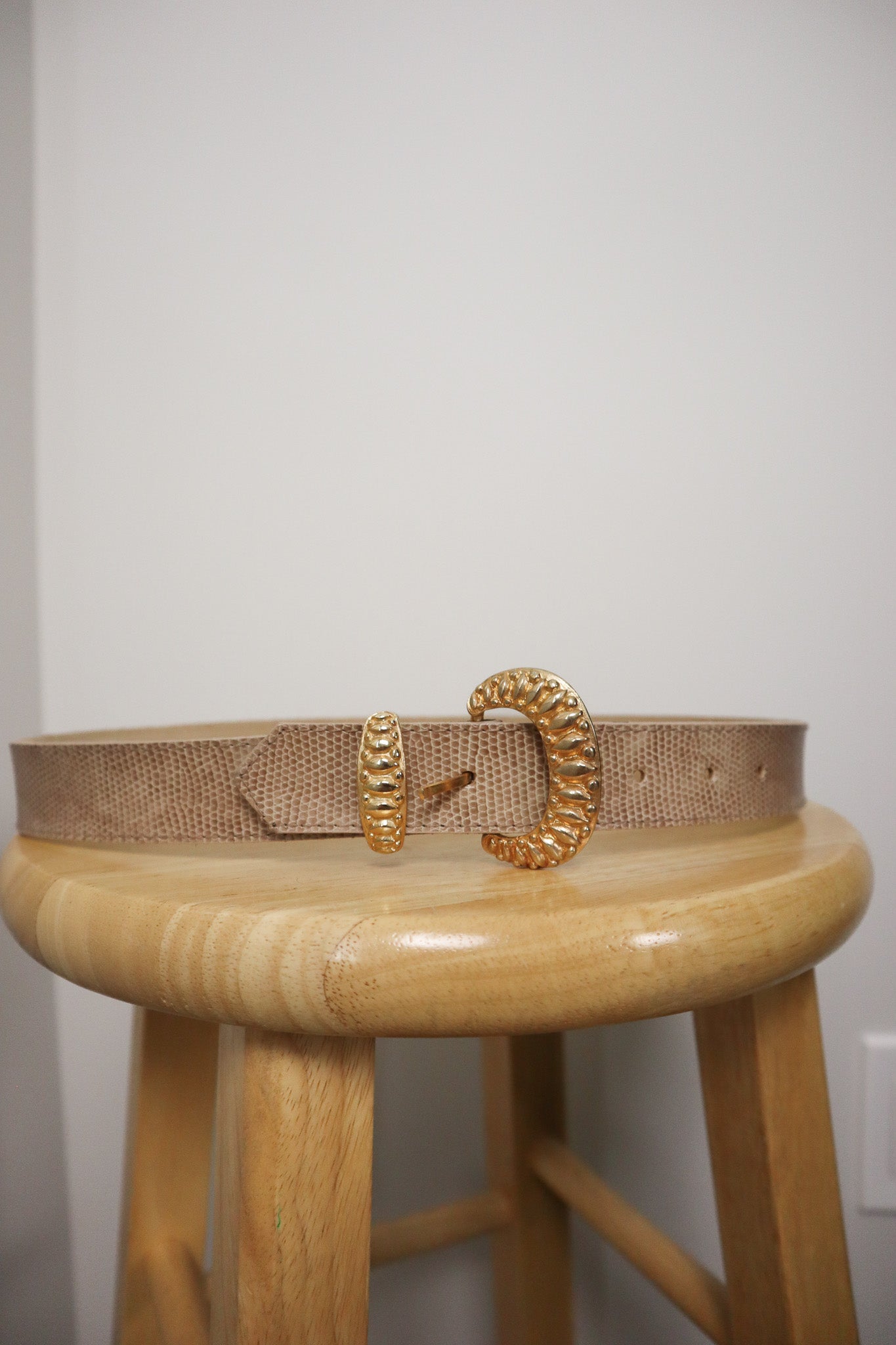 Made in Canada x Vintage x Faux Leather Belt (XS)