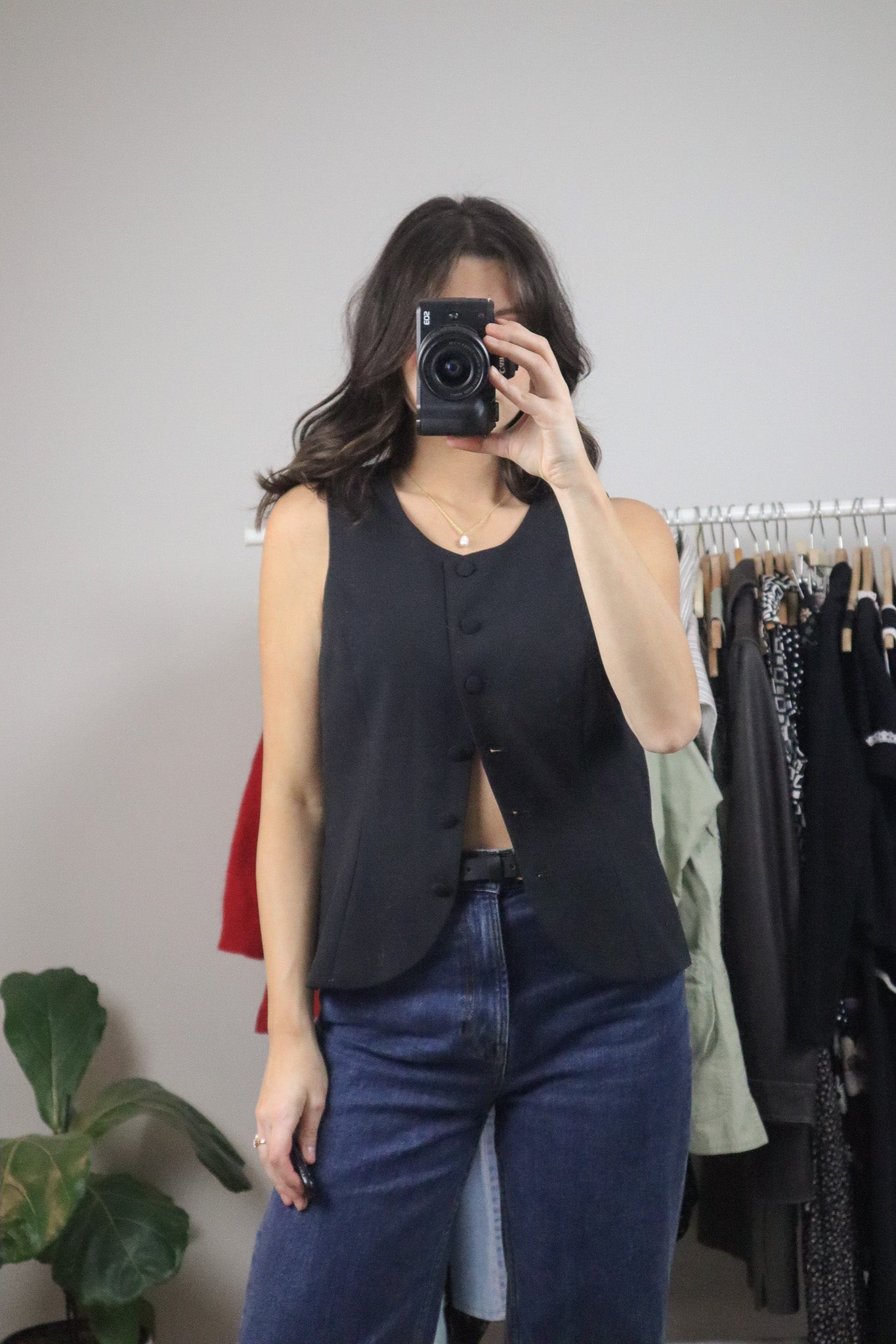 Made in Canada x Vintage x Wool Blend Cropped Vest (6)