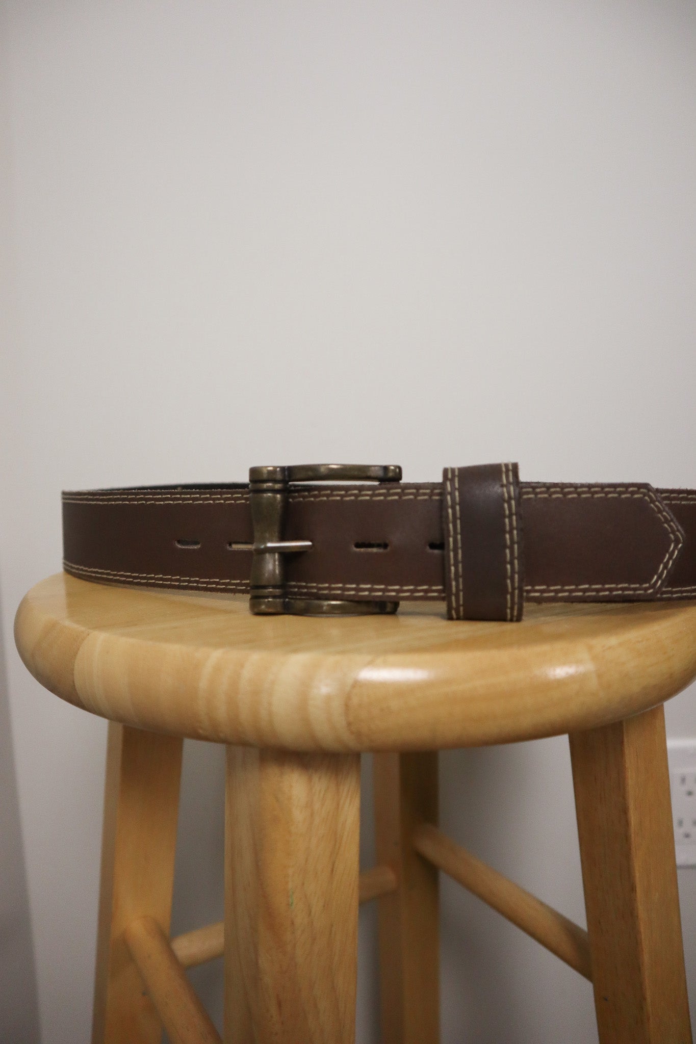 Vintage x Leather Belt (S/M)