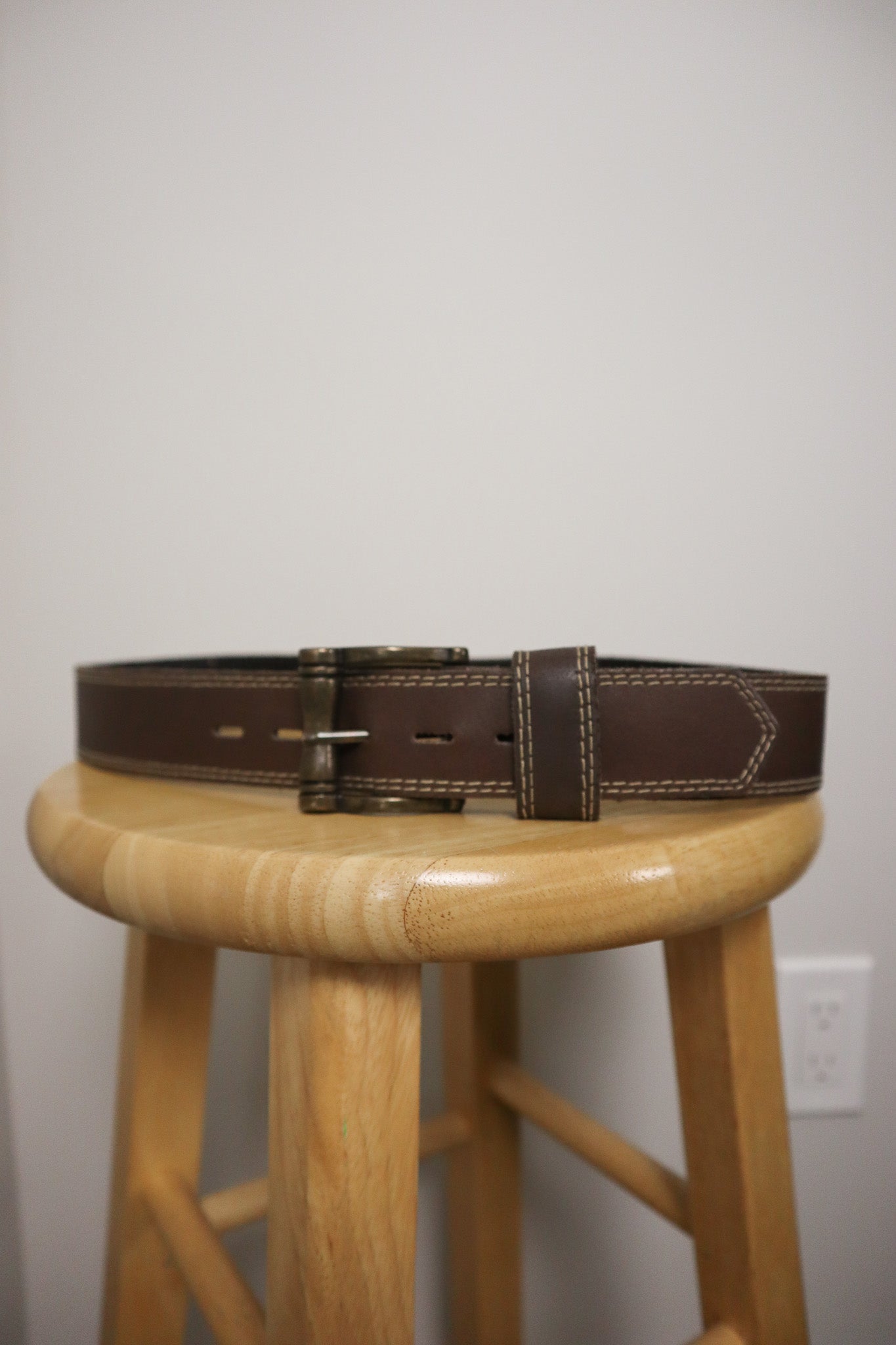 Vintage x Leather Belt (S/M)