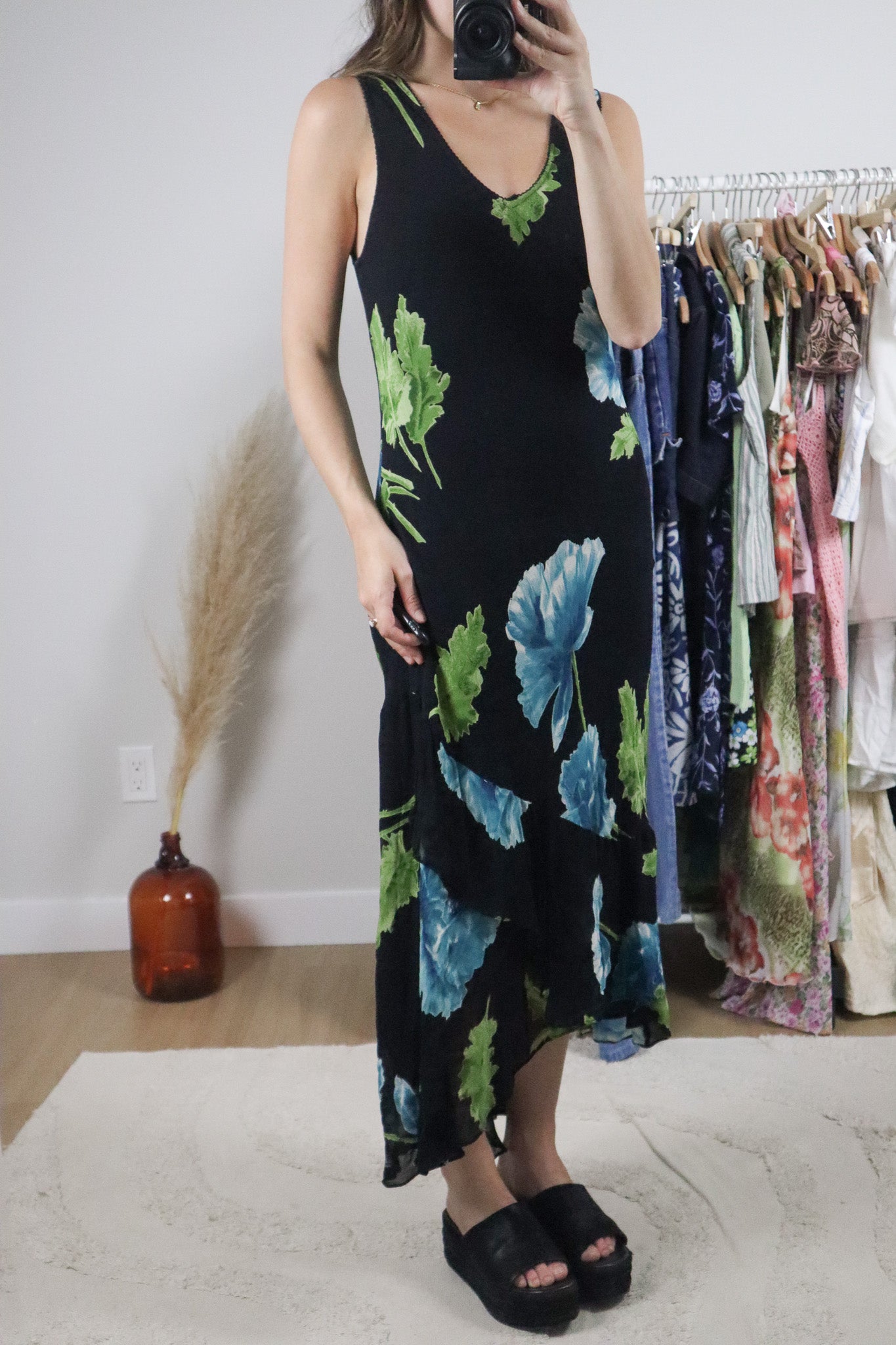 Vintage x Floral Maxi Dress (8/10)