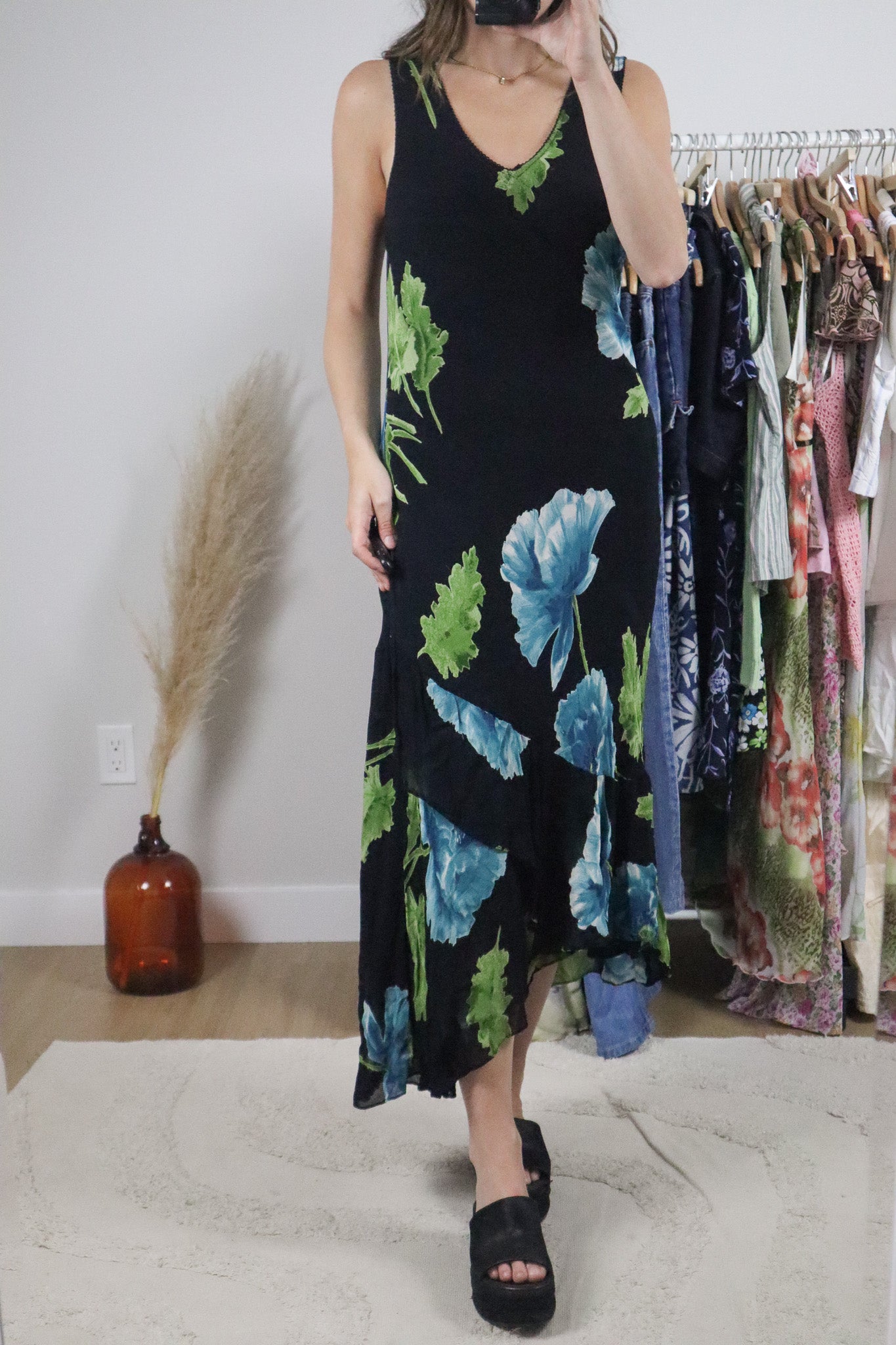 Vintage x Floral Maxi Dress (8/10)