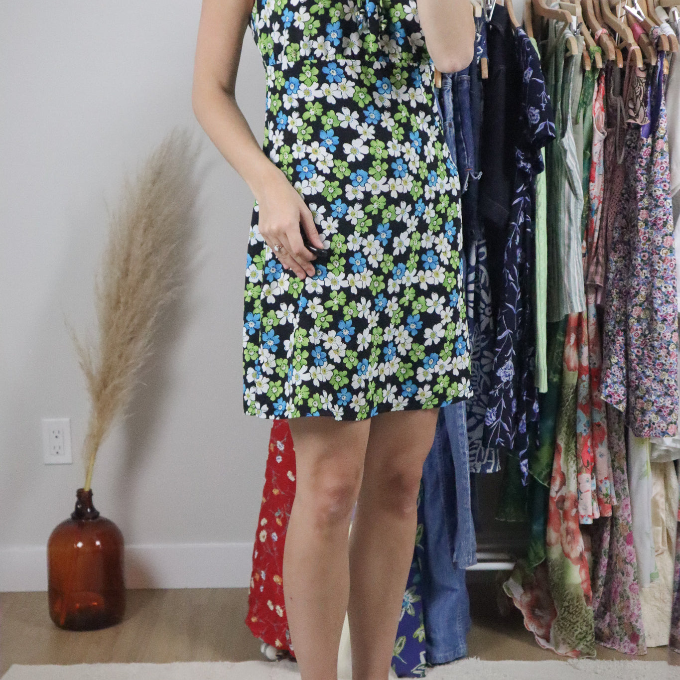 Made in Canada x Vintage x Floral Mini Dress (8)