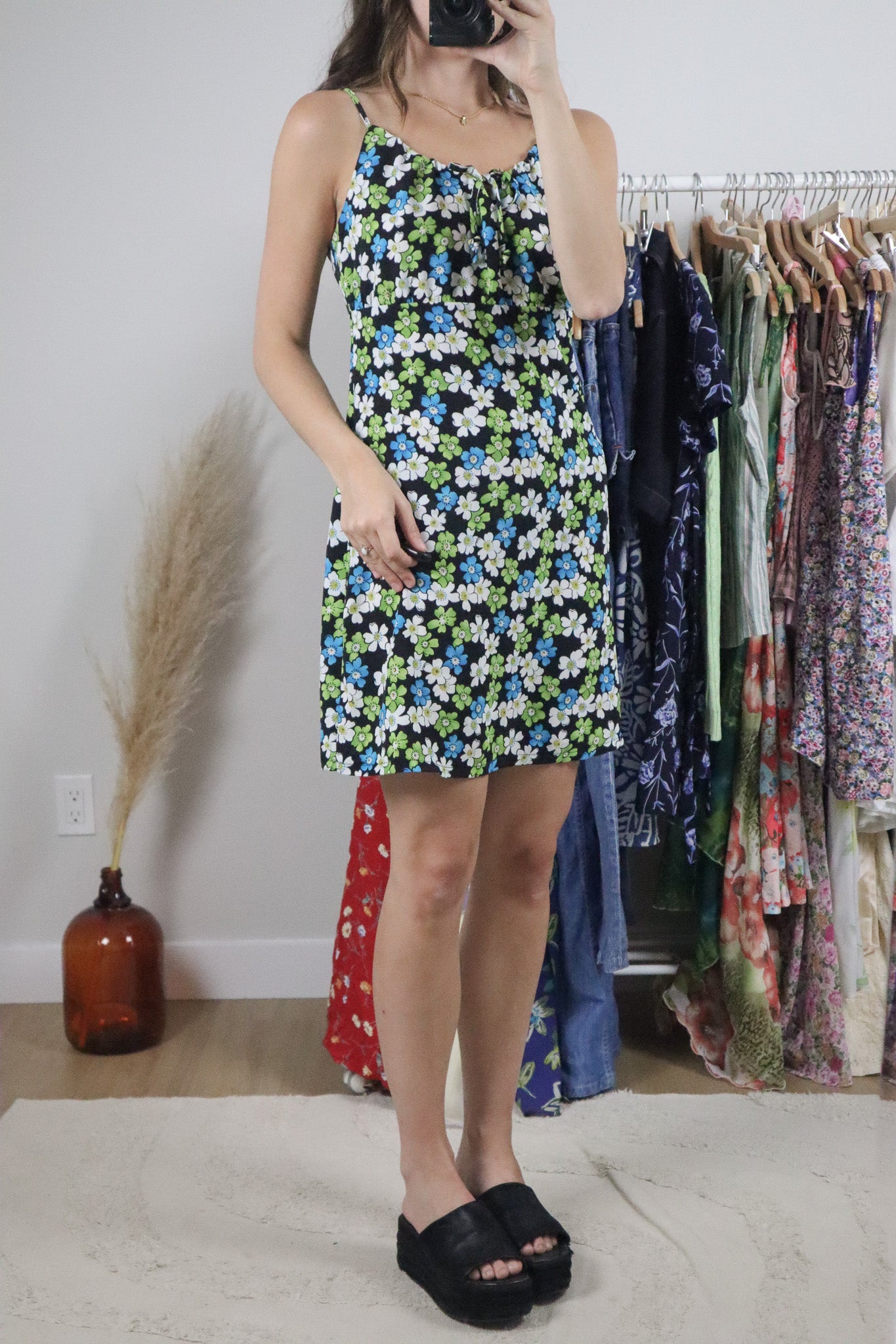 Made in Canada x Vintage x Floral Mini Dress (8)