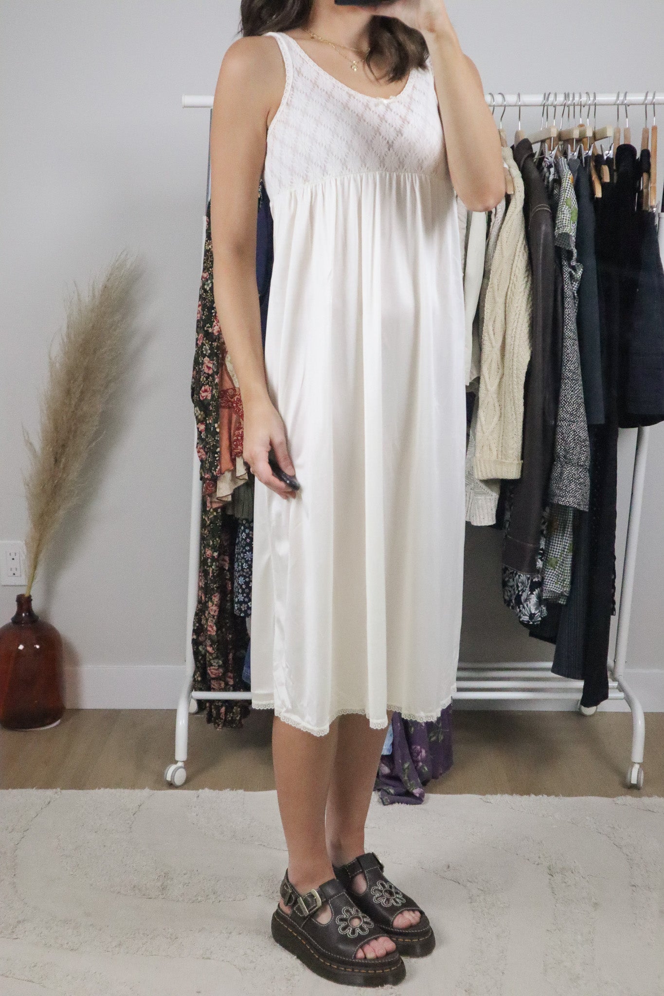 Made in Canada x Vintage x Lace Slip Dress (S)