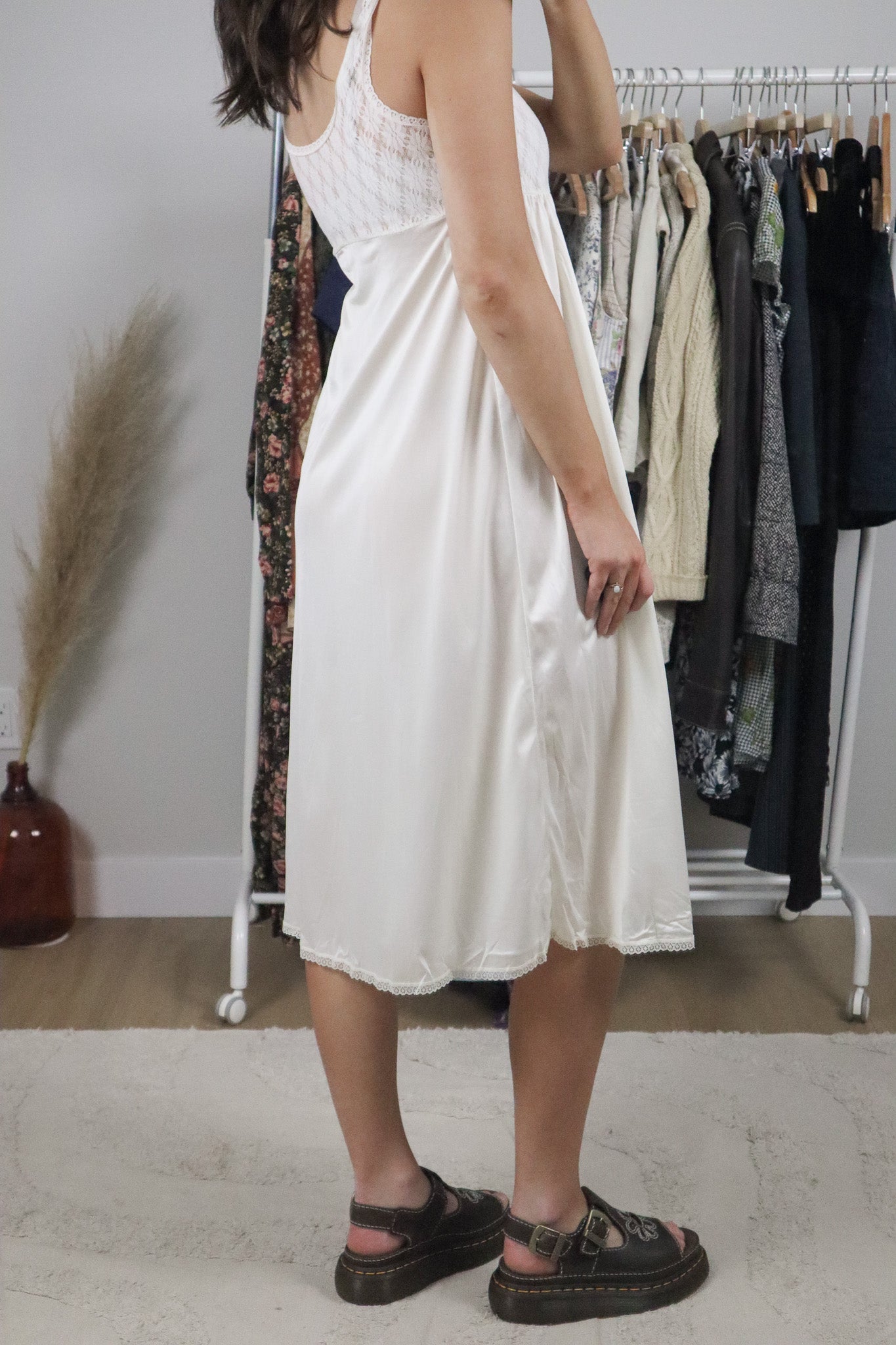 Made in Canada x Vintage x Lace Slip Dress (S)