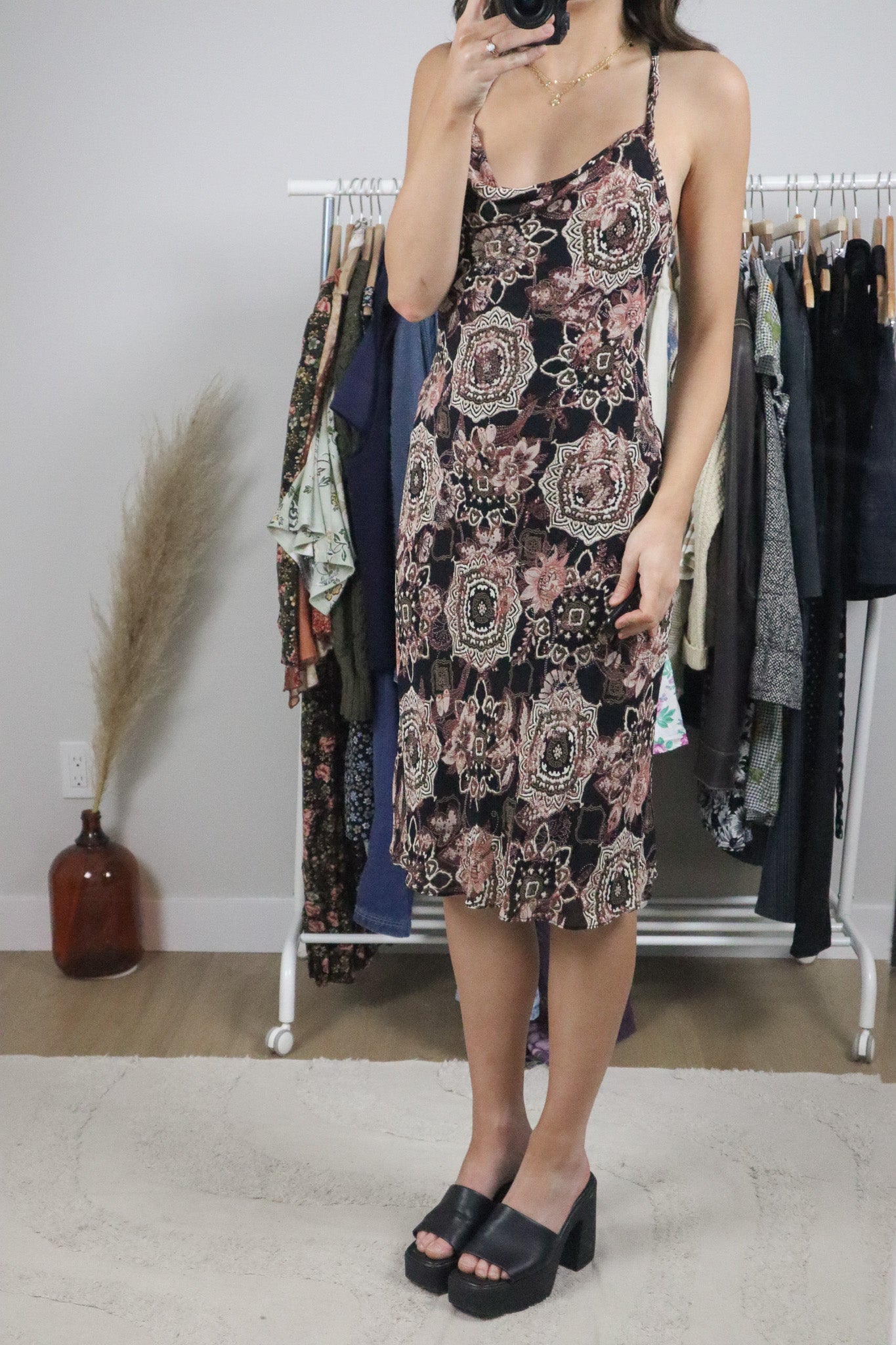 Made in Canada x Vintage x Patterned Dress (4/6)