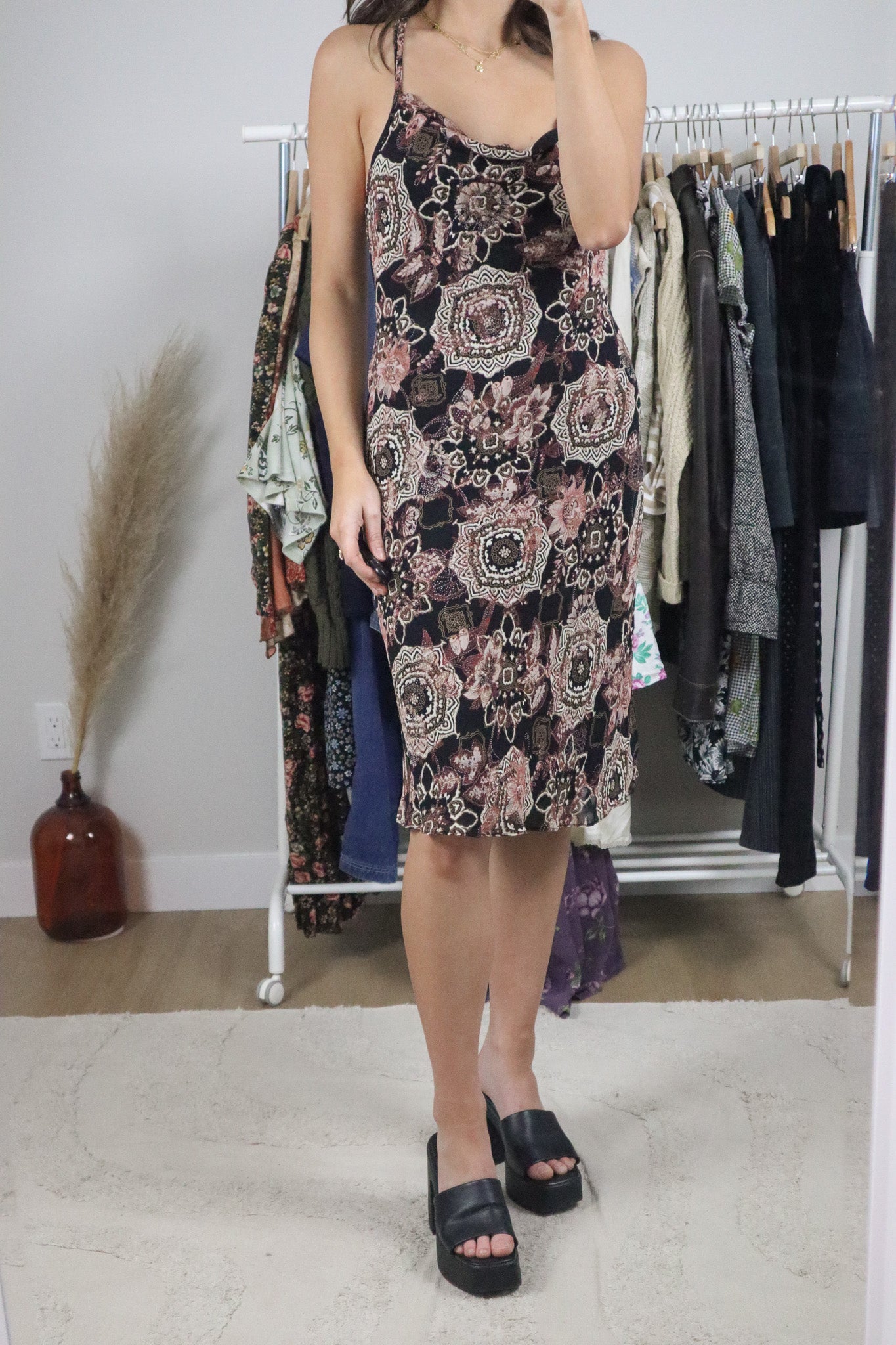 Made in Canada x Vintage x Patterned Dress (4/6)