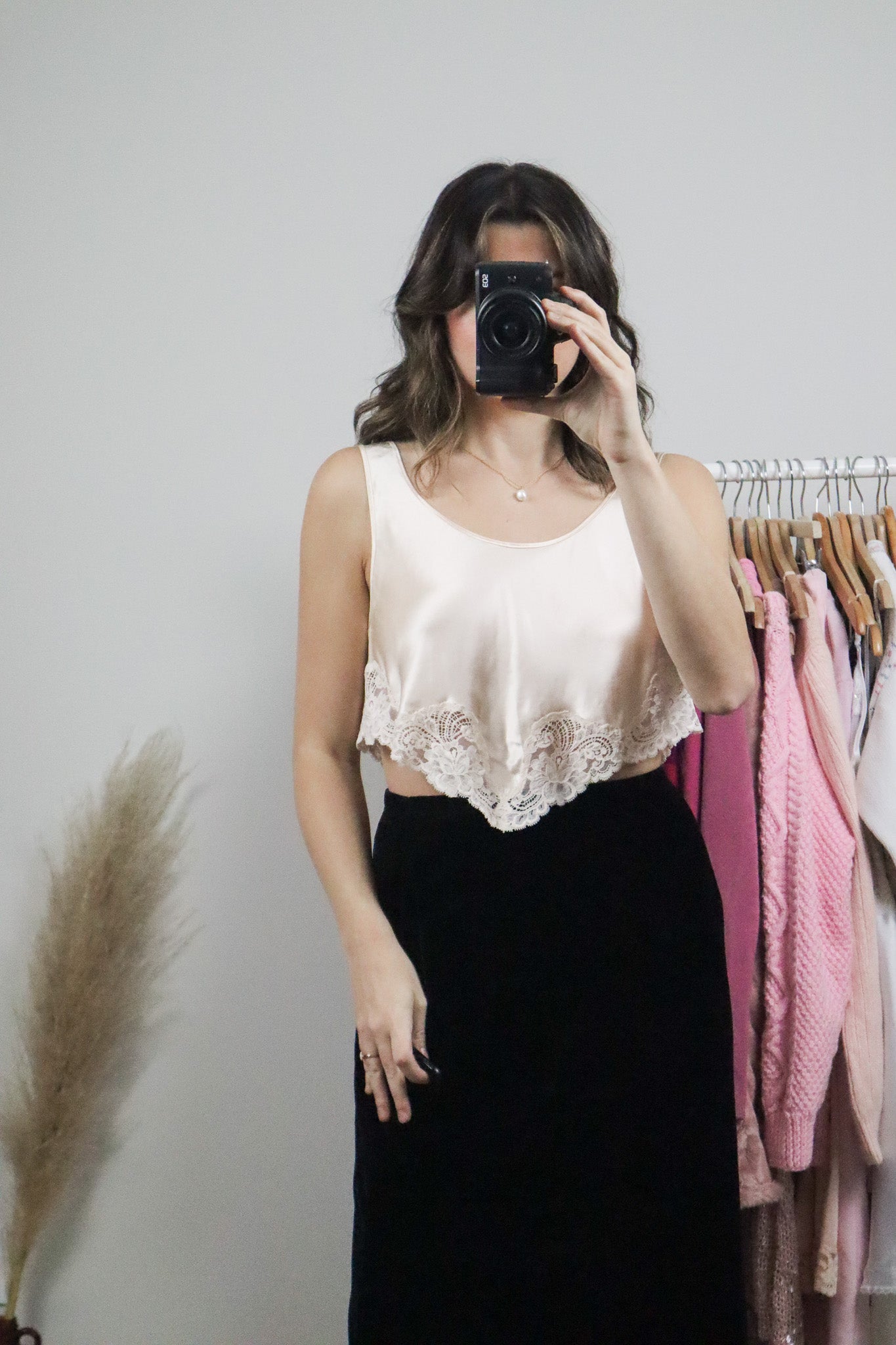 Made in Canada x Vintage x Silk Lace Crop Top (S)