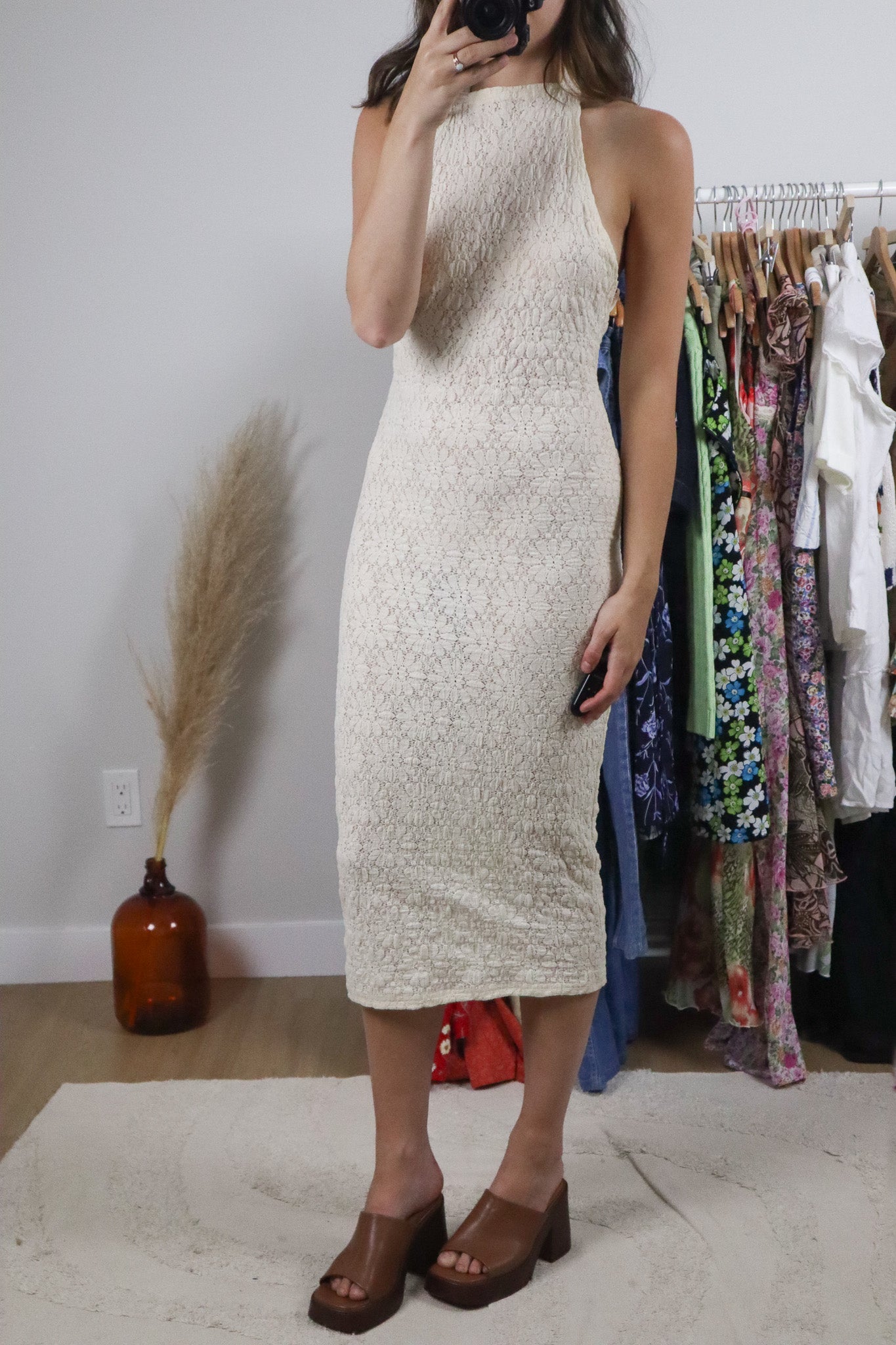 NWT x Modern x Lace Halter Low Back Maxi Dress (XS)