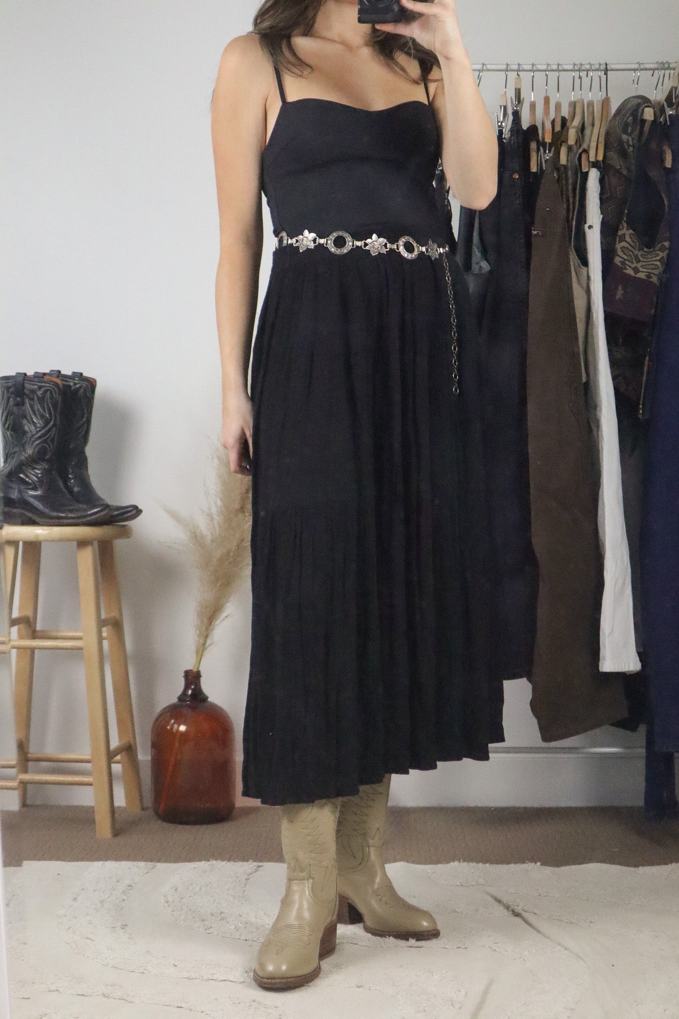Made in Canada x Vintage x Crinkle Maxi Skirt (L)